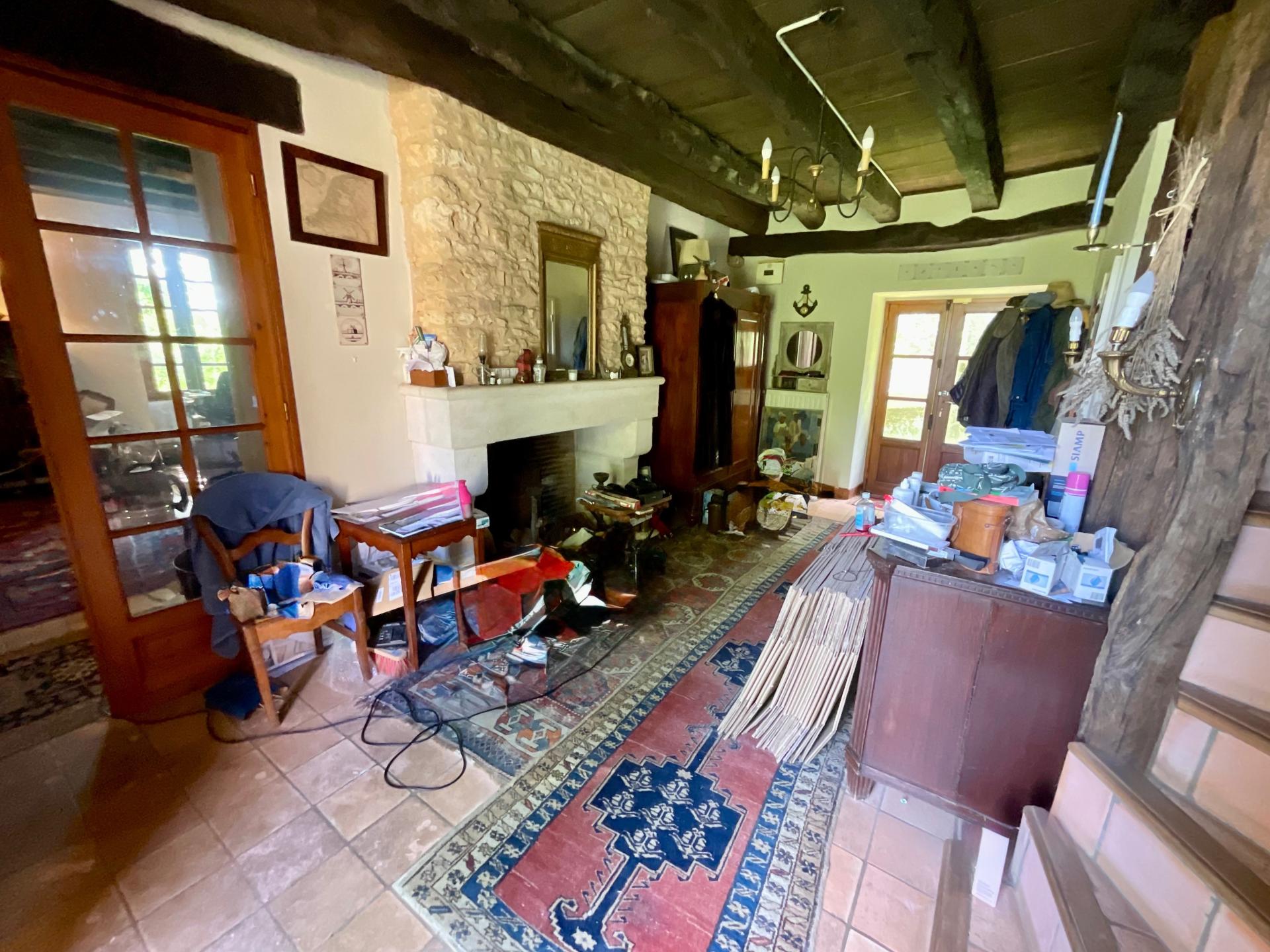 Photo 11 of the listing.
