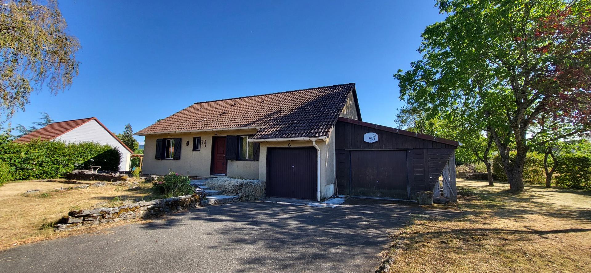 Photo SAFTI — Maison 4 pièces, 90 m² à Goux Les Dambelin 5