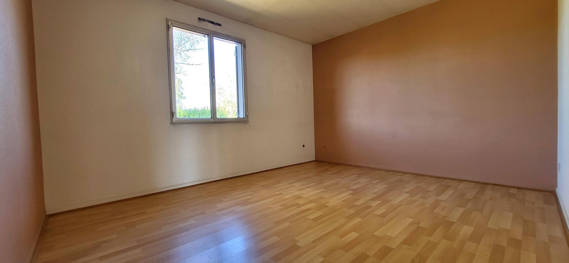 Photo SAFTI — Maison 4 pièces, 90 m² à Goux Les Dambelin 2