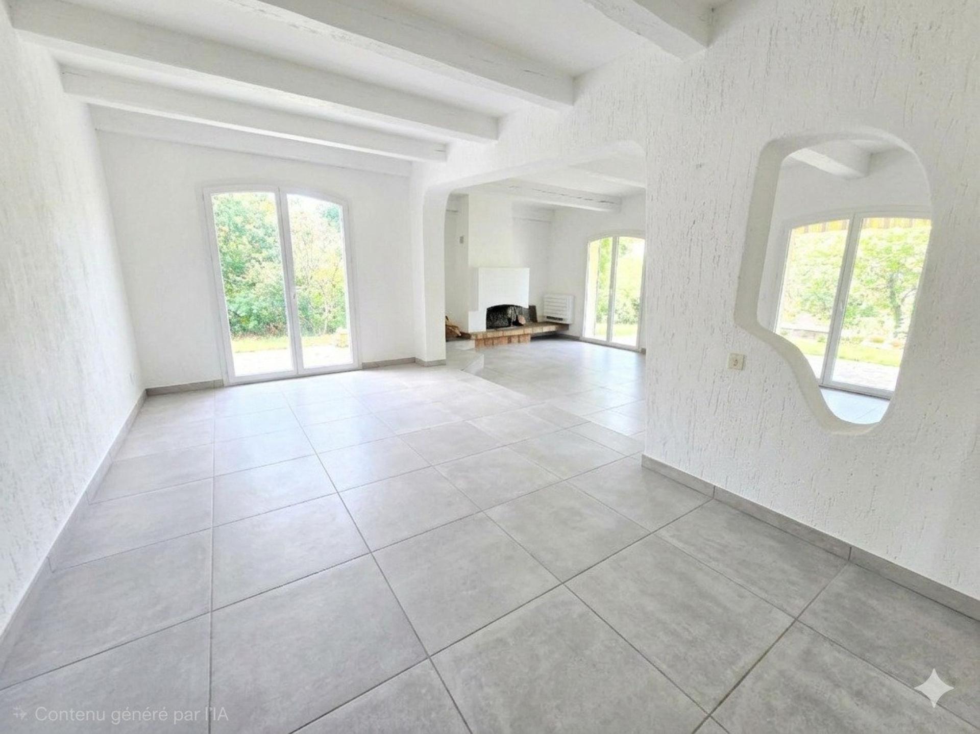 Photo 4 of the listing.