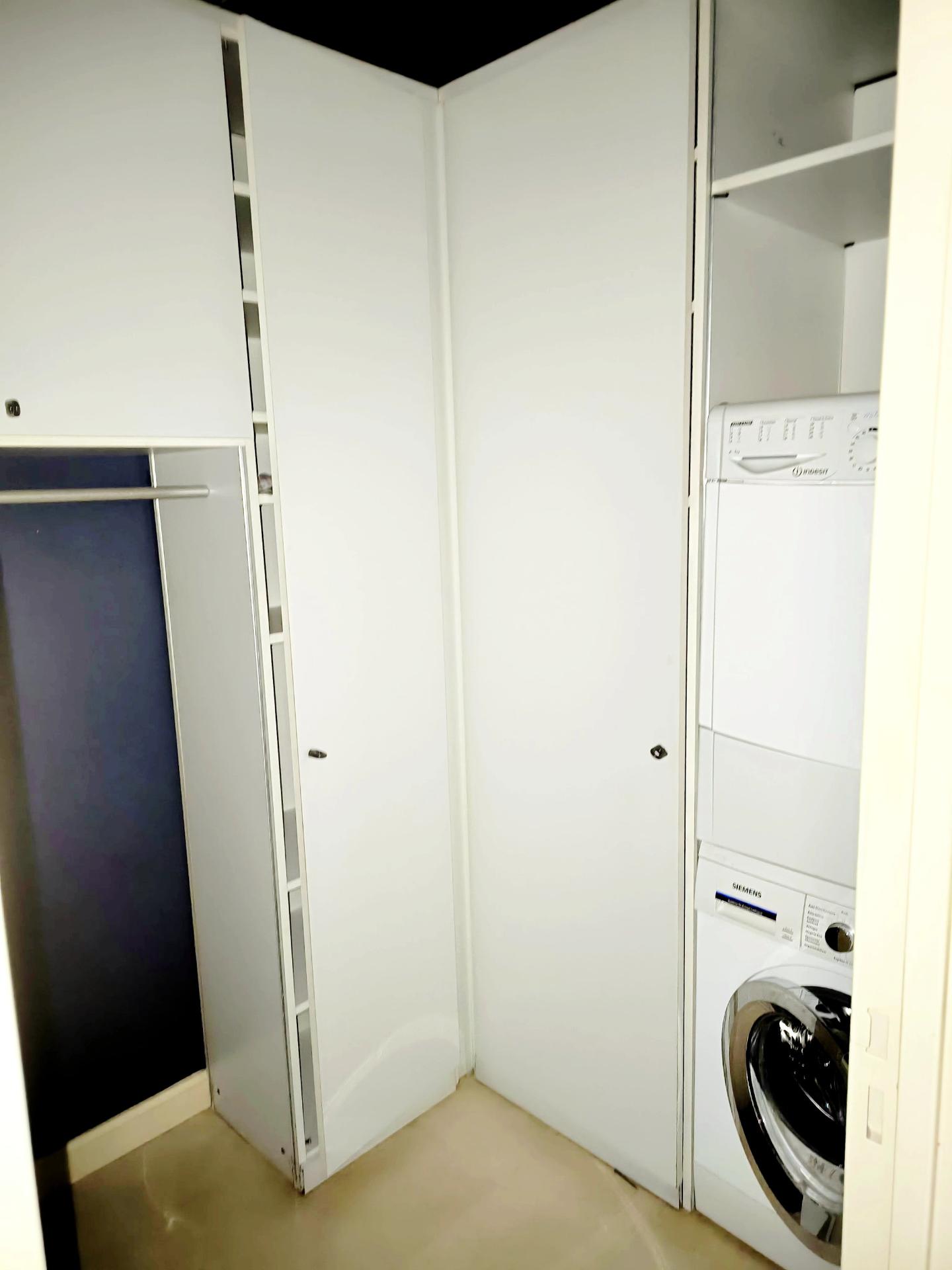 Photo 9 of the listing.