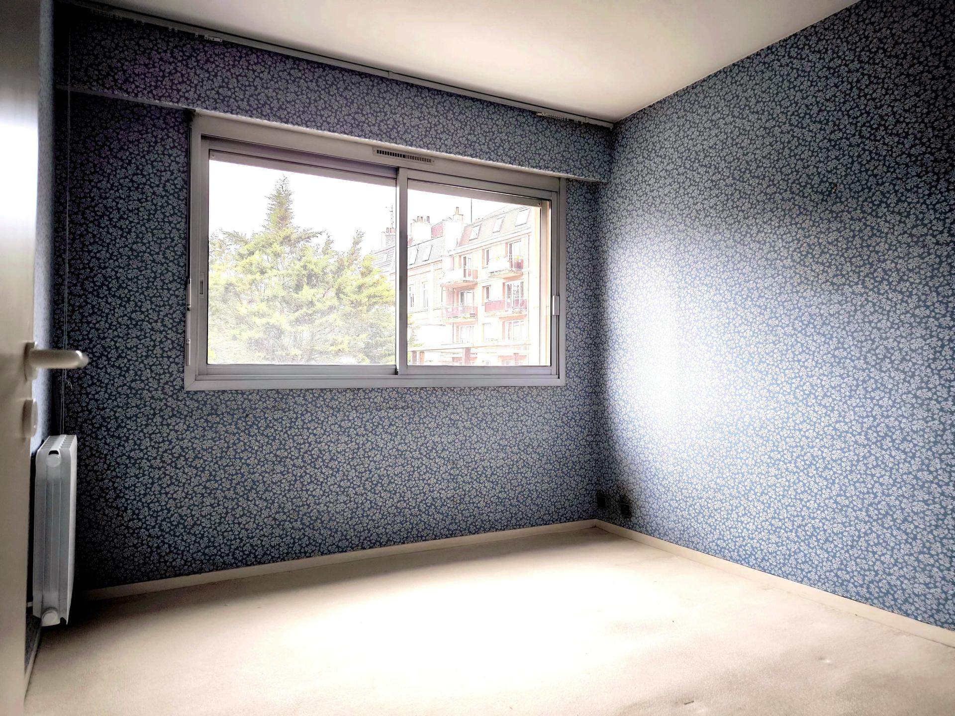 Photo 8 of the listing.