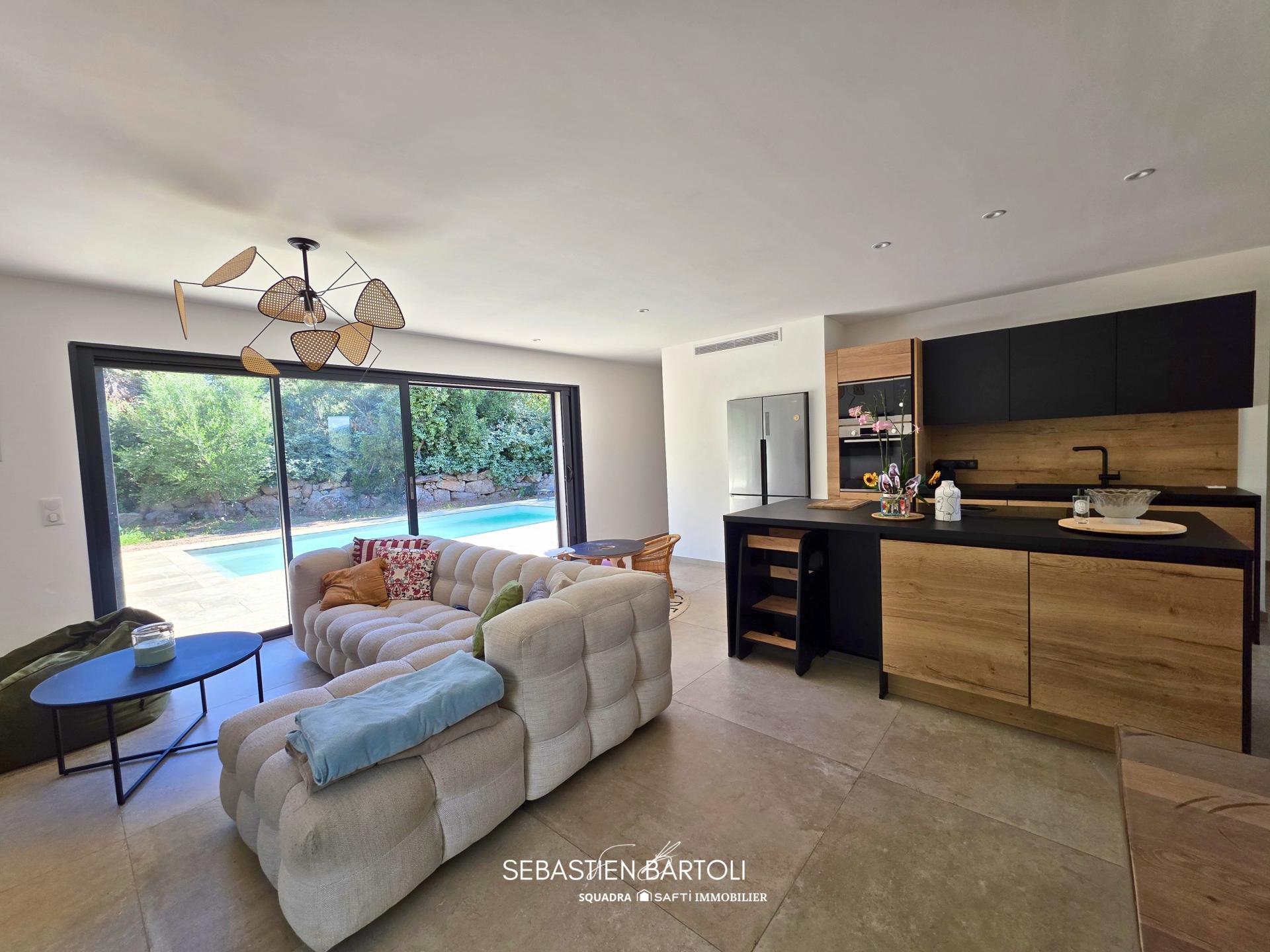 Photo 6 of the listing.