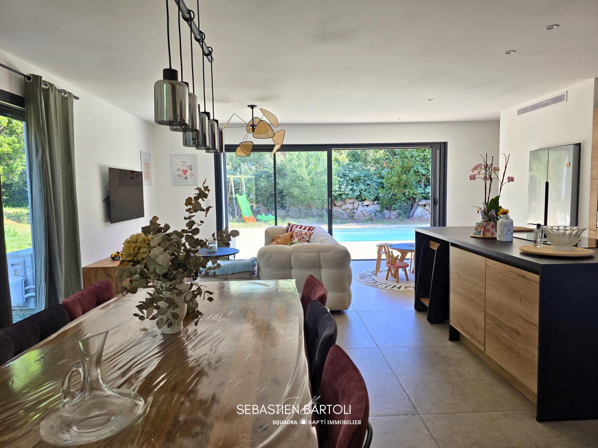 Photo 8 of the listing.