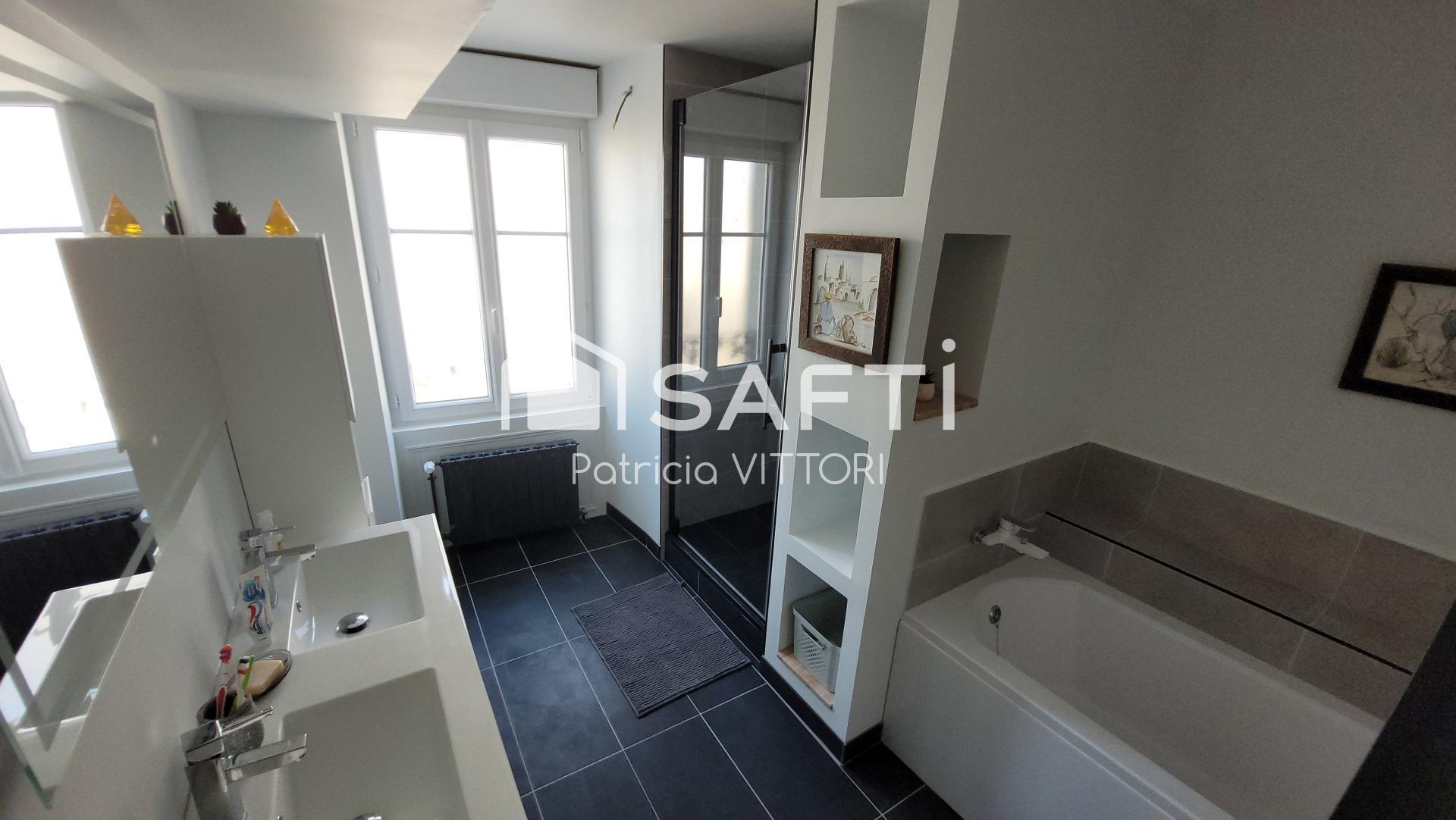 Photo SAFTI — Maison 7 pièces, 156 m² à Gorron 5