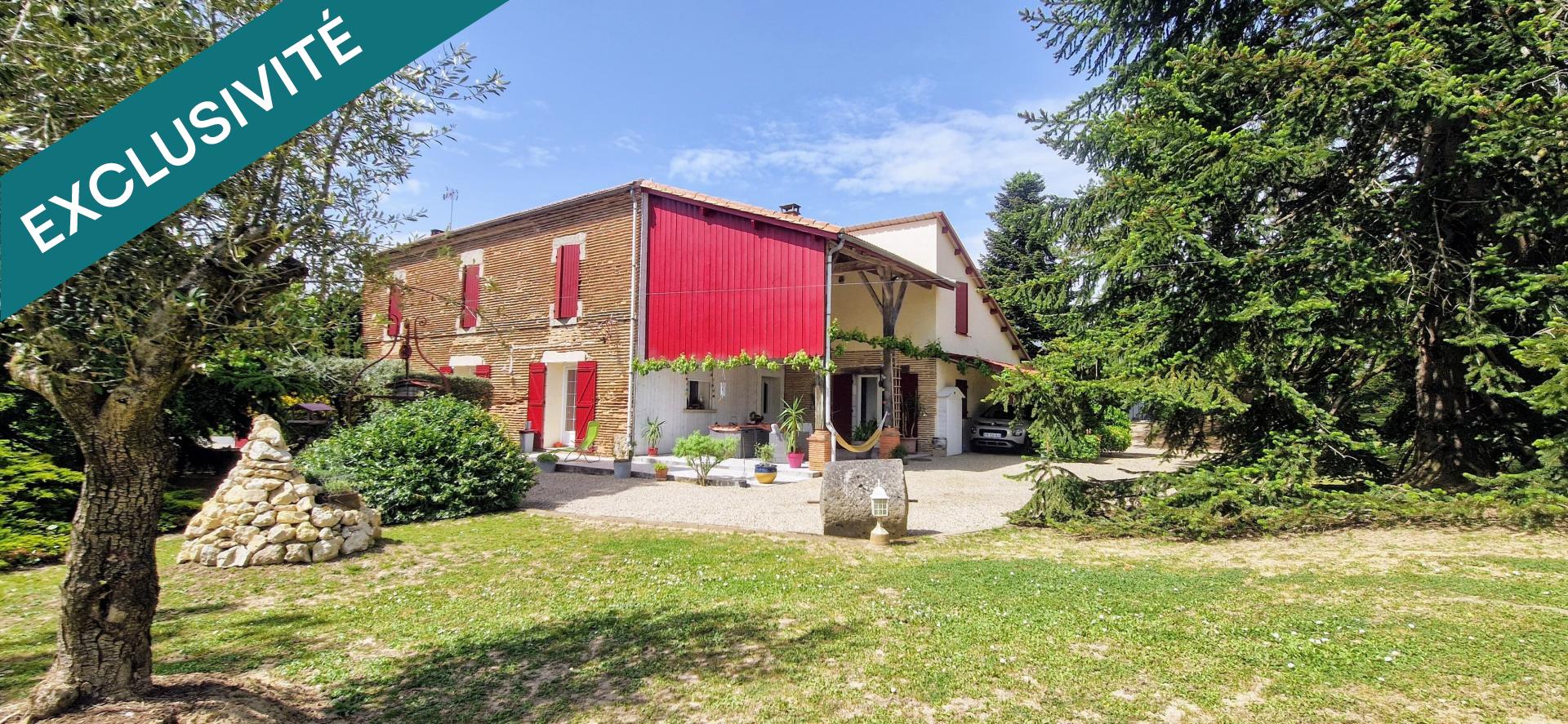 Charmante maison de 210m² avec terrain arboré de 2800m² à Maison Mas d'Agenais