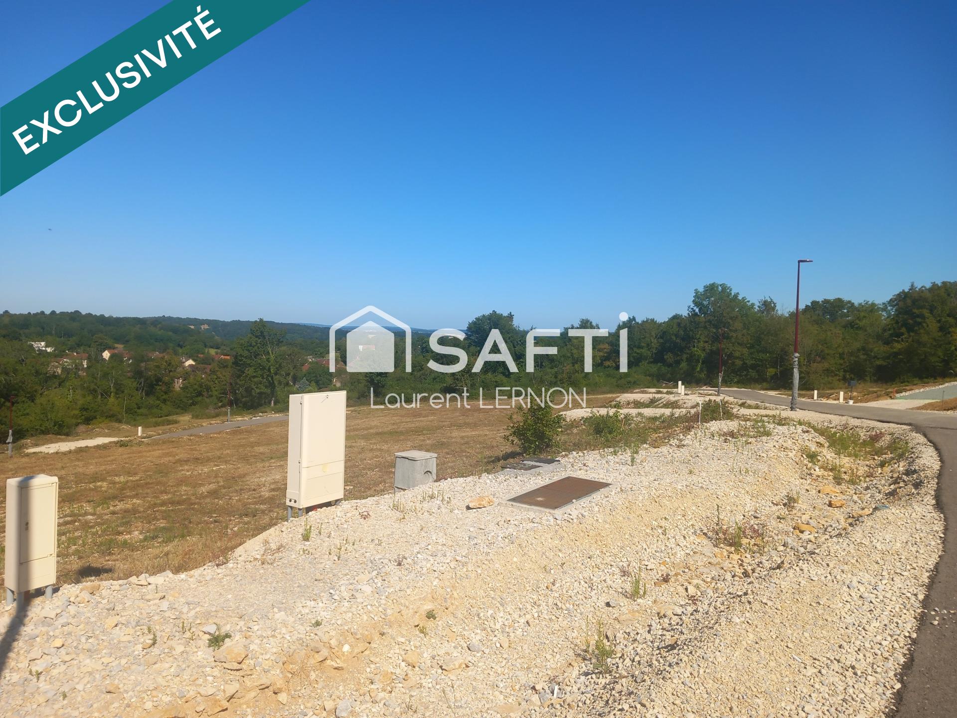 TERRAIN A BATIR VIABILISE DE 831 M²