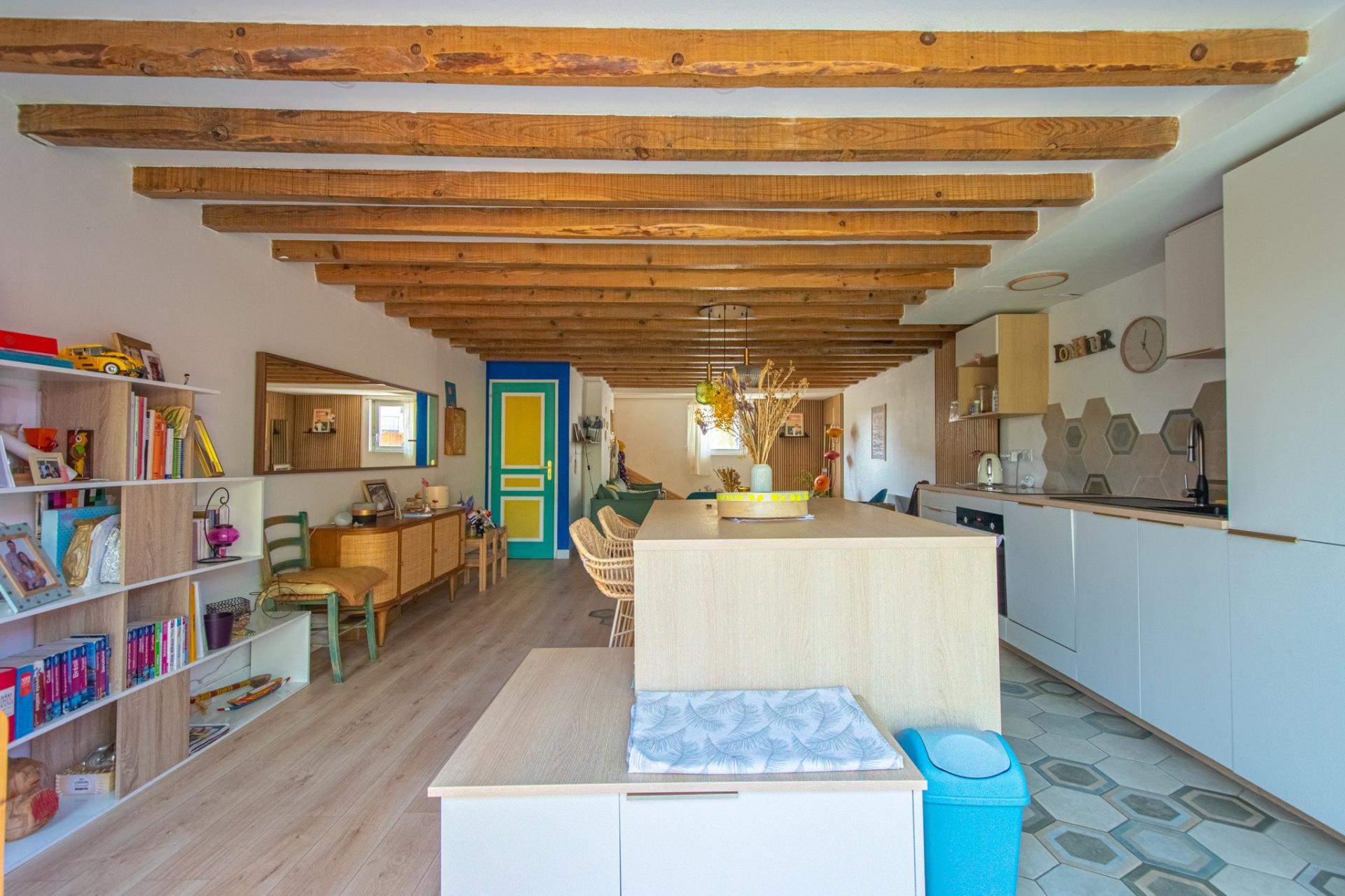 Photo 4 of the listing.