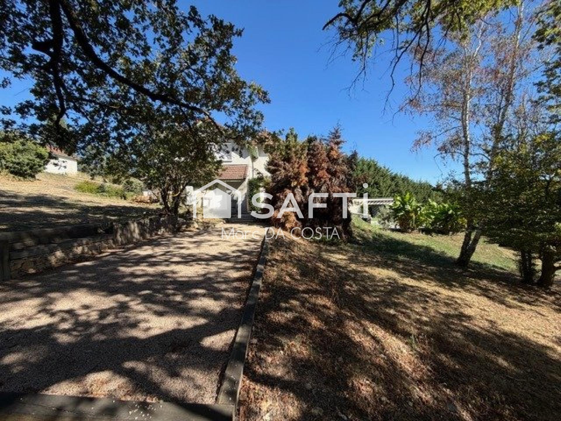 Photo SAFTI — Maison 6 pièces, 170 m² à Ecotay L'olme 3
