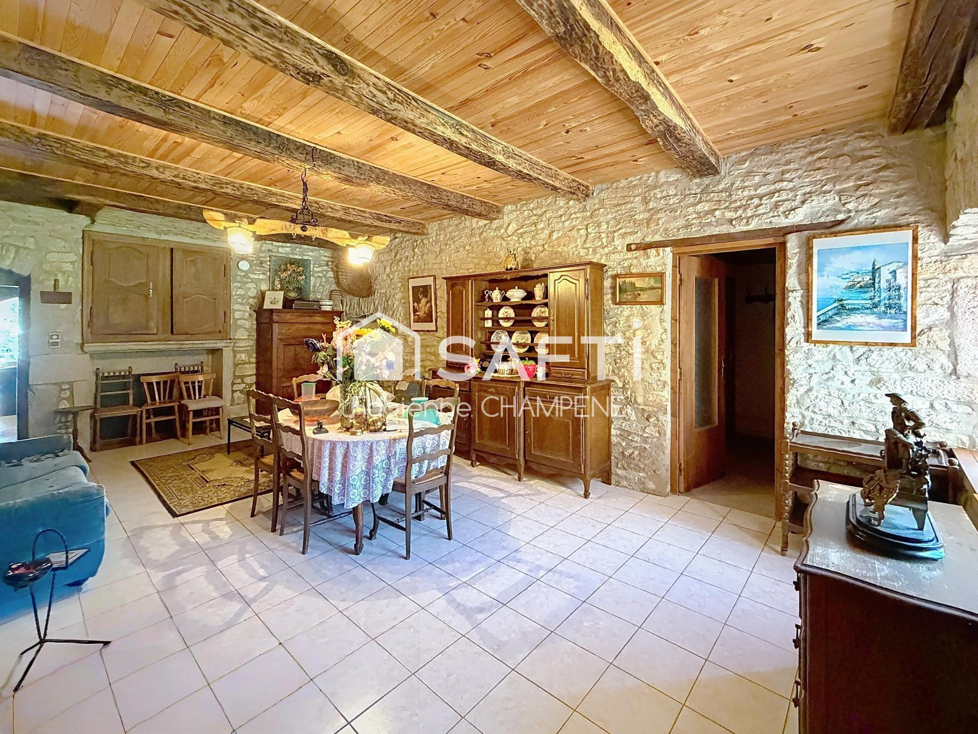 Photo SAFTI — Maison 4 pièces, 115 m² à Verges 3