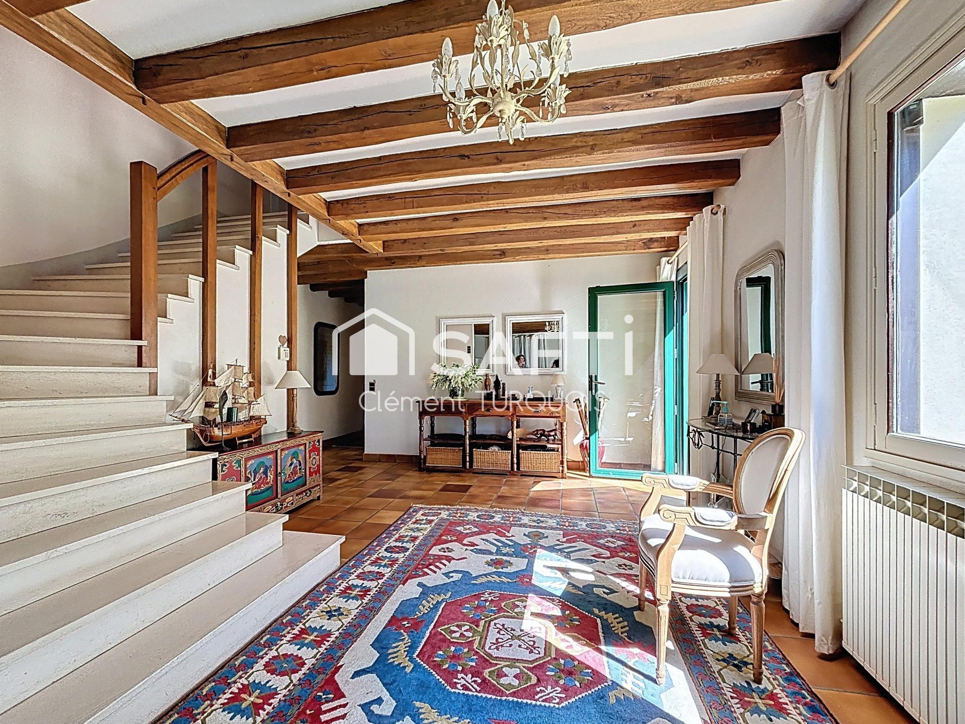 Maison 235 m², 6 chambres et 4 salle de bains