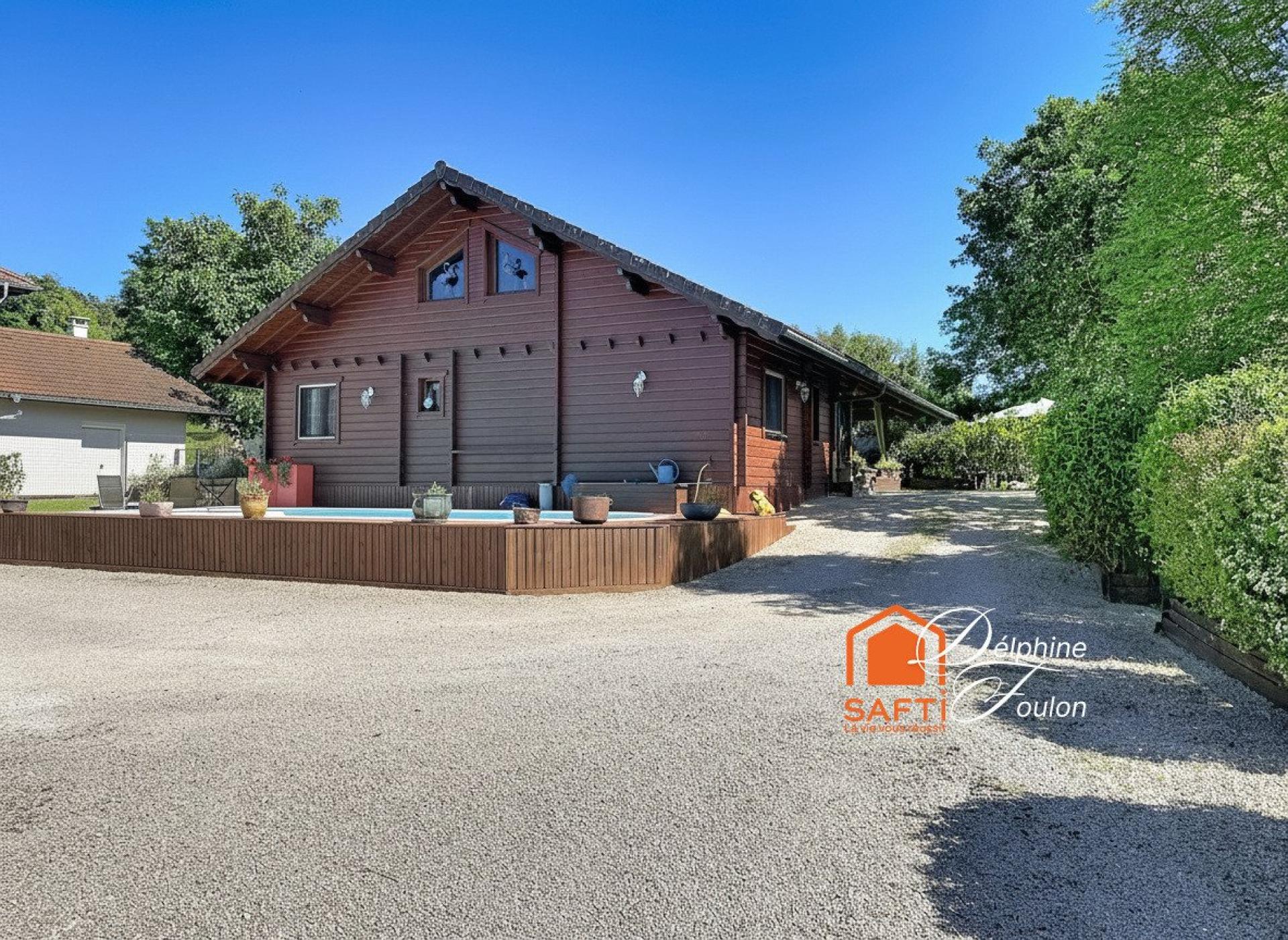 Photo 32 of the listing.