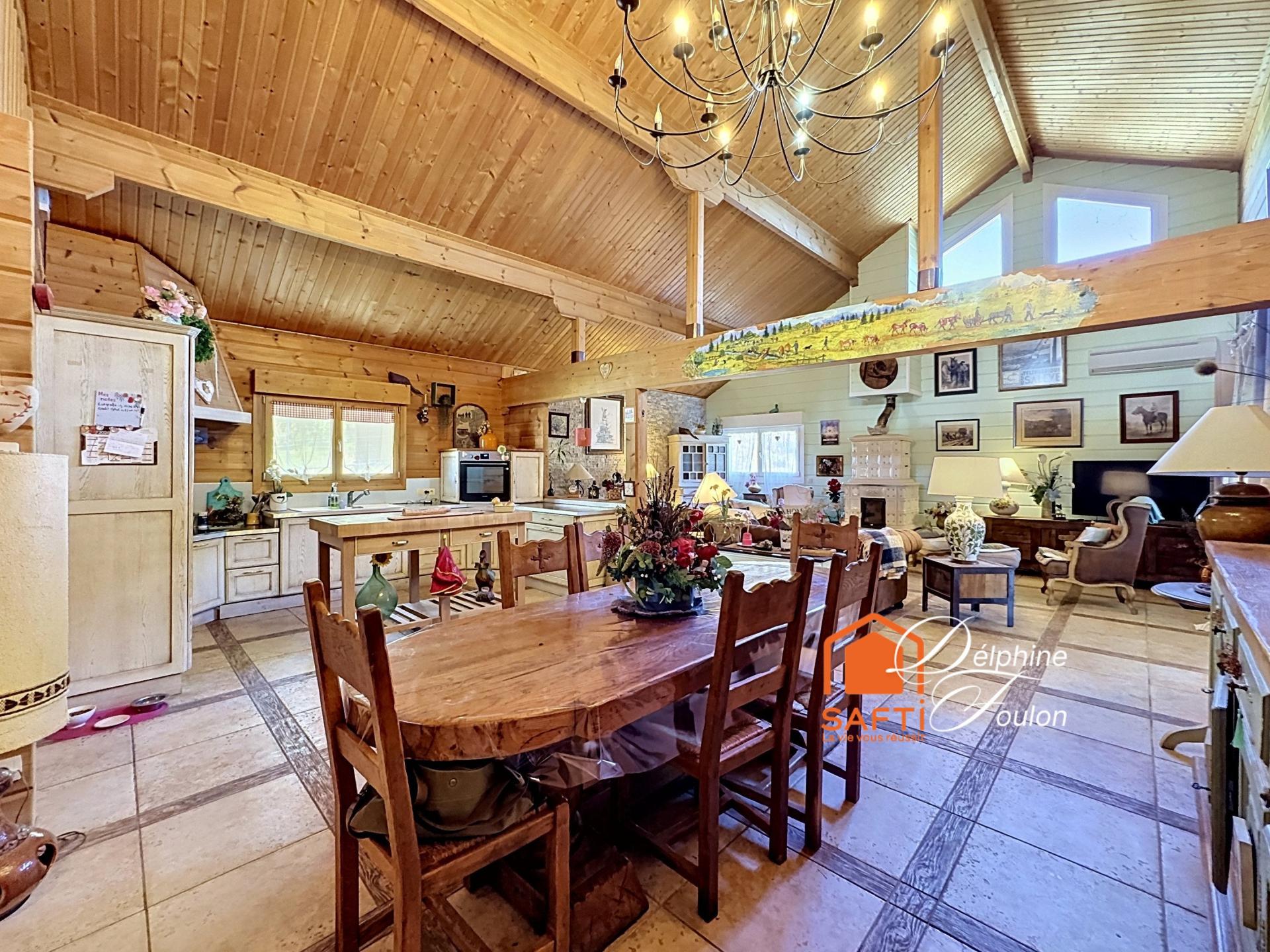 Photo 5 of the listing.
