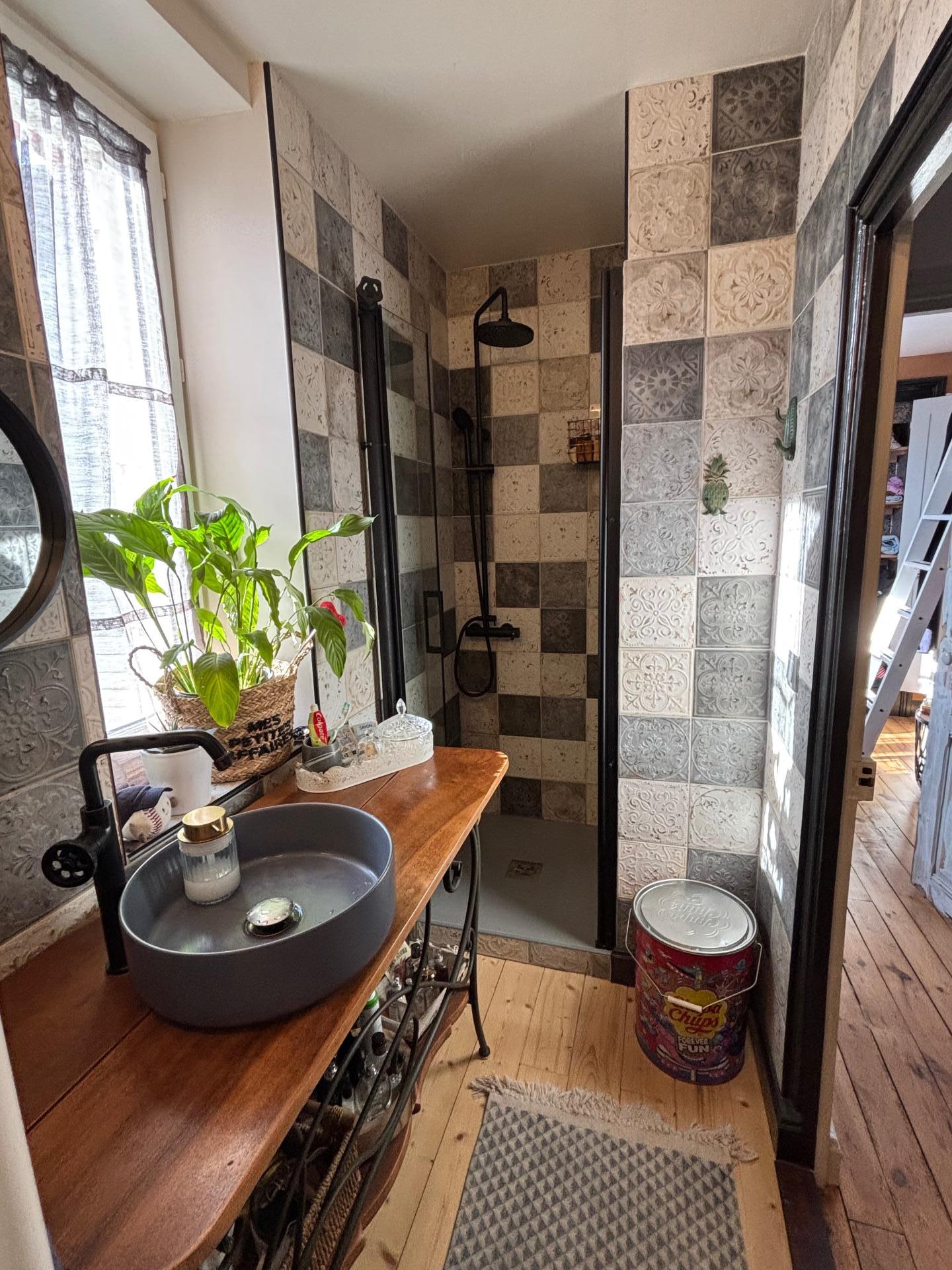 Photo SAFTI — Maison 5 pièces, 94 m² à Celles Sur Durolle 5