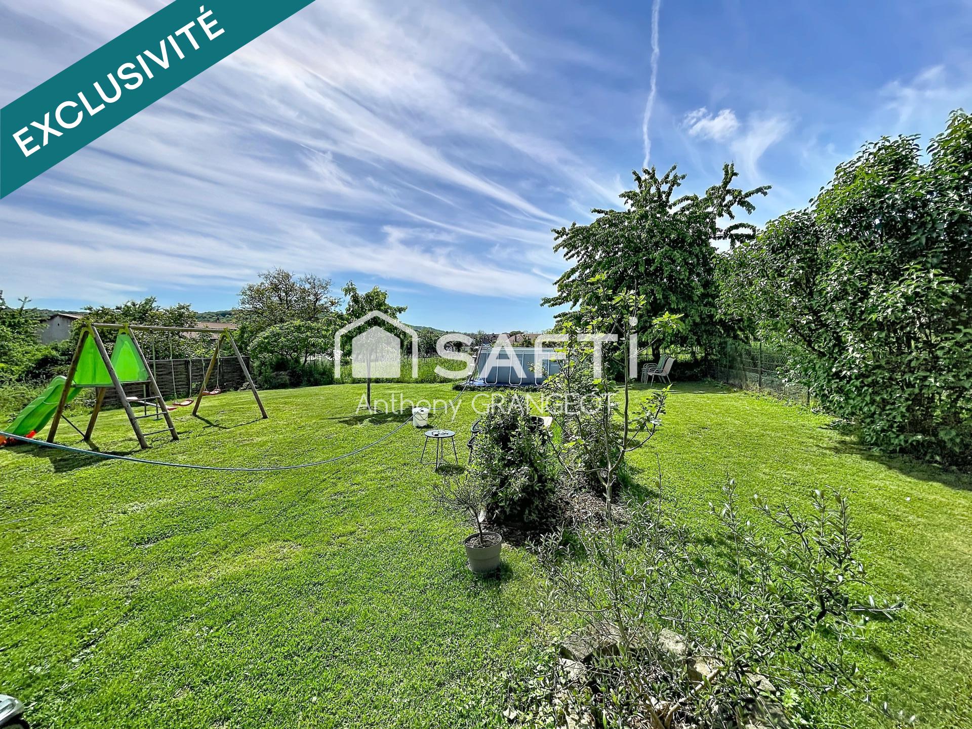 Maison familiale de 200M², 4 CHAMBRES,GARAGE, JARDIN