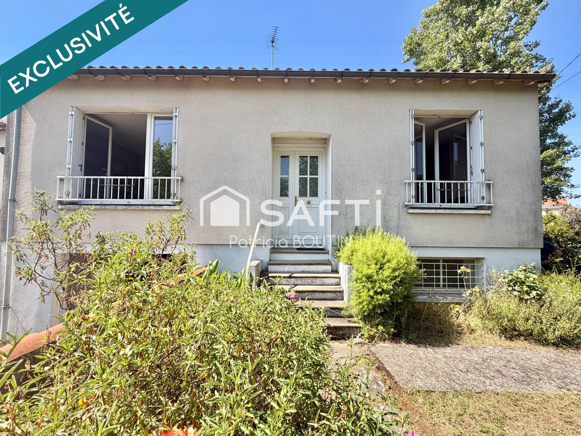 PAVILLON  3 CHAMBRES, GARAGE ET JARDIN A NIORT !