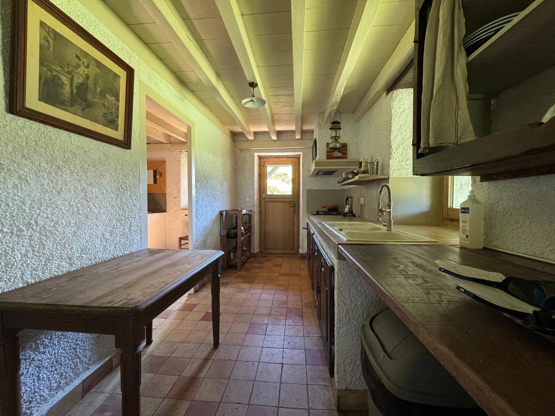 Photo 9 of the listing.