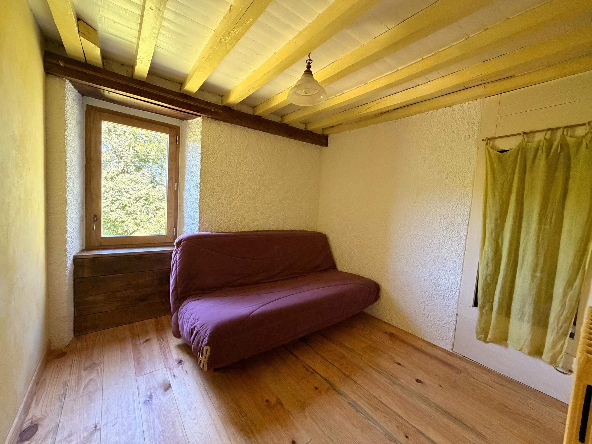 Photo 18 of the listing.