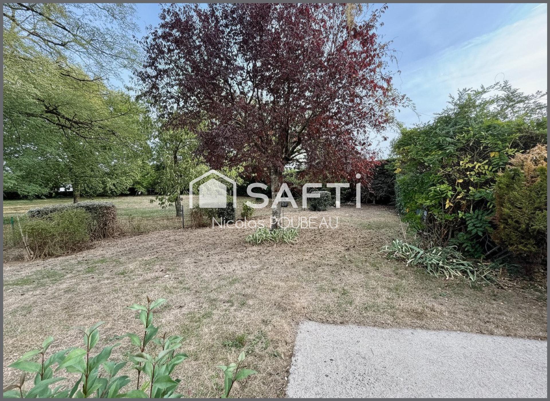 Photo SAFTI — Maison 4 pièces, 84 m² à Veigne 4