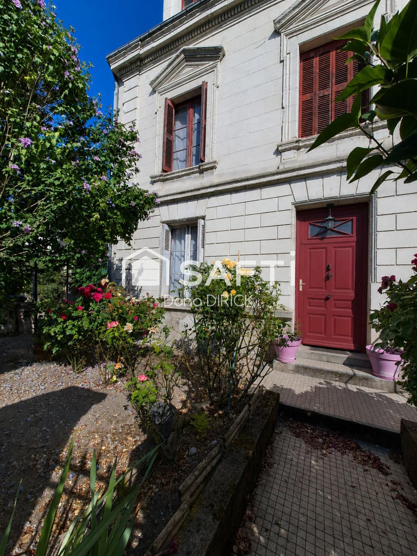 Photo SAFTI — Maison 5 pièces, 120 m² à Saint Etienne De Chigny 3