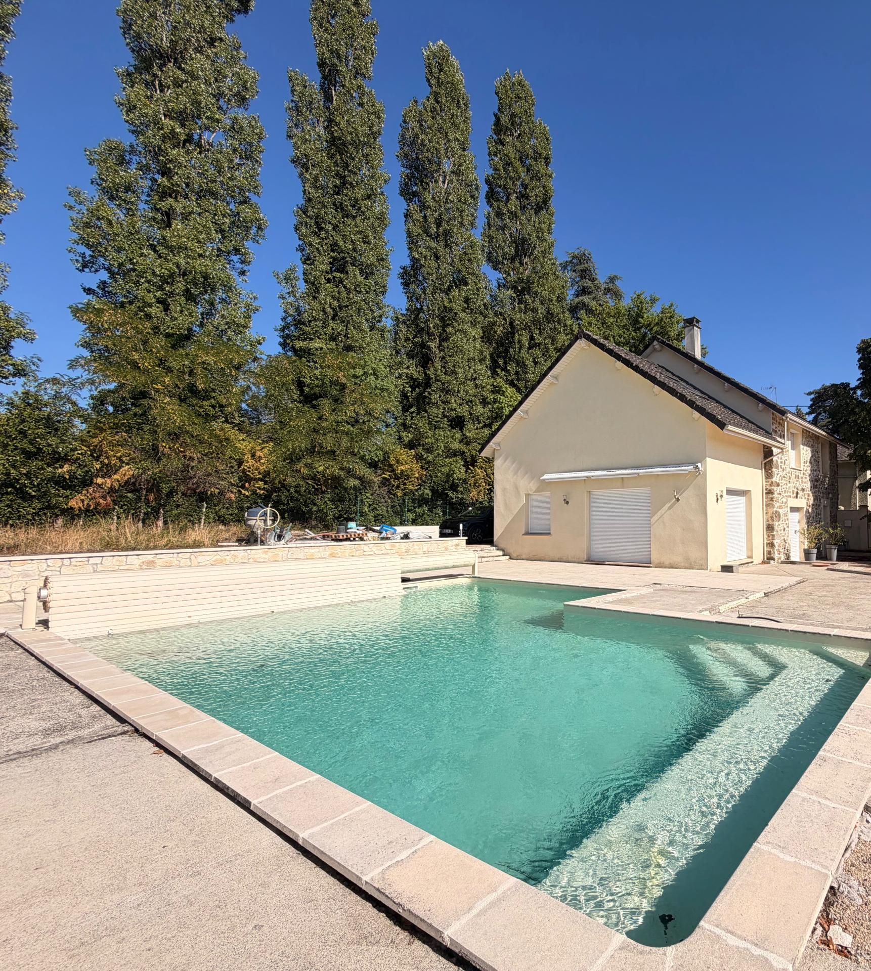 Photo SAFTI — Maison 8 pièces, 205 m² à Tulle