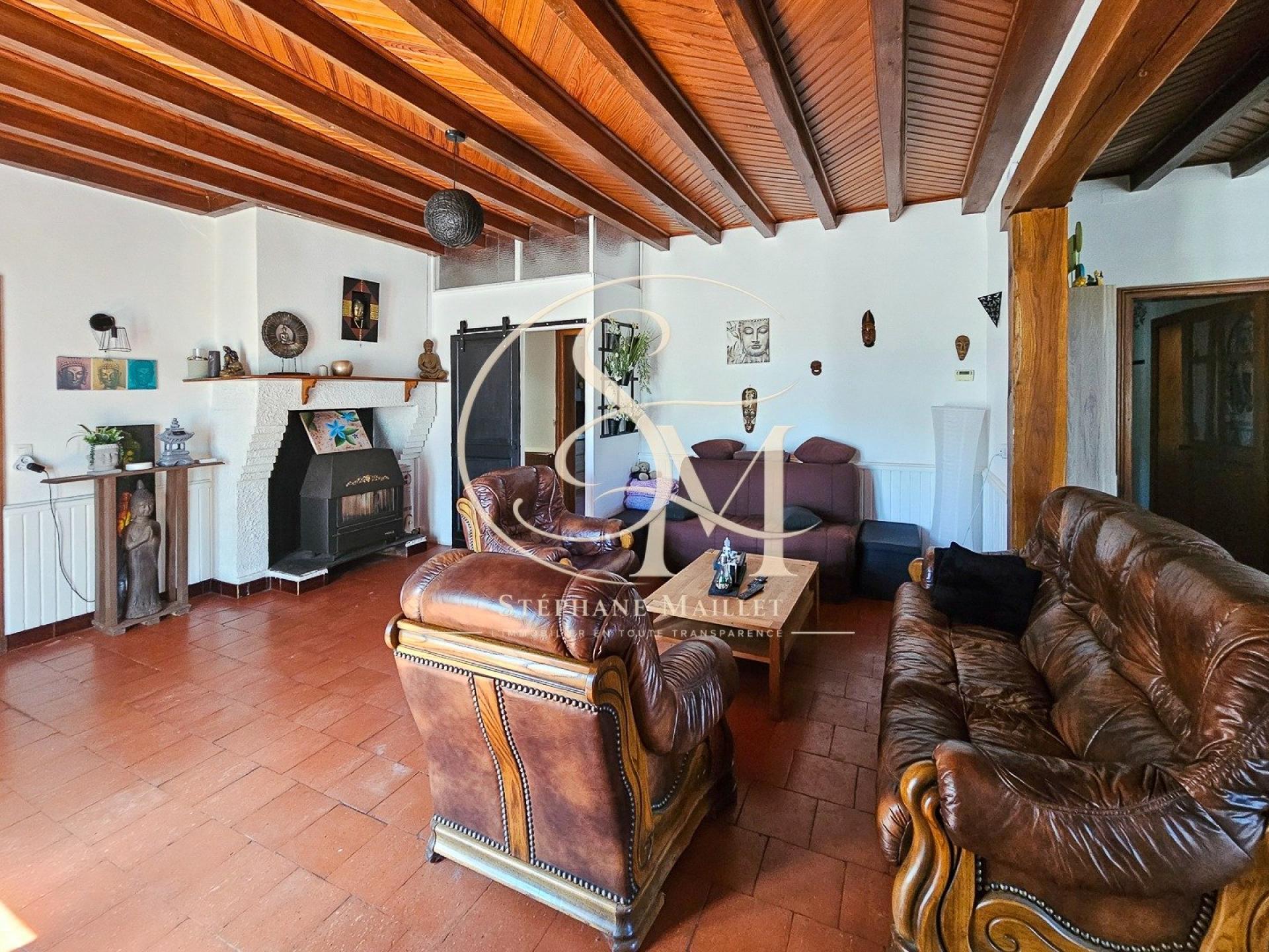Photo SAFTI — Maison 7 pièces, 185 m² à Roquefort 3