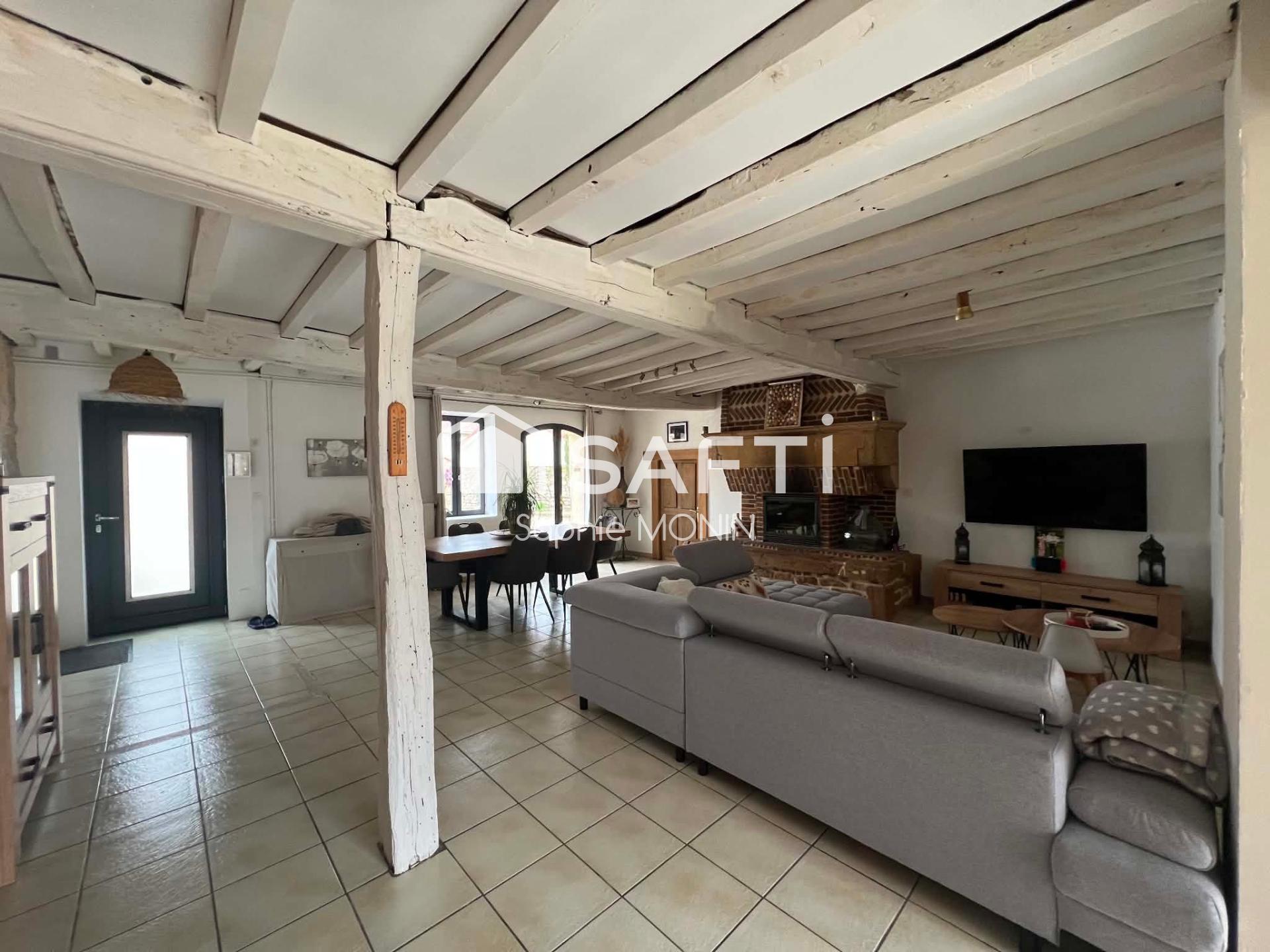 Photo SAFTI — Maison 8 pièces, 170 m² à Feillens 4