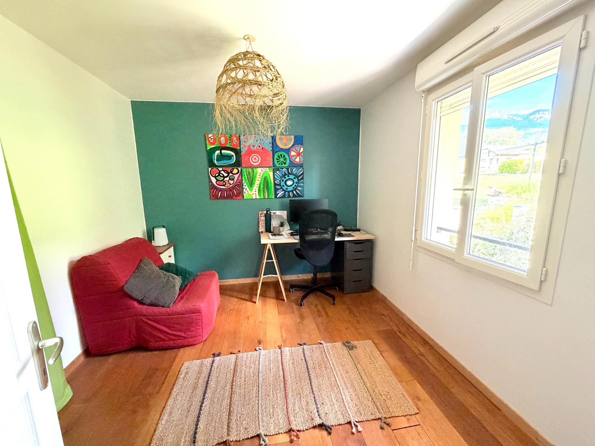 Photo 18 of the listing.
