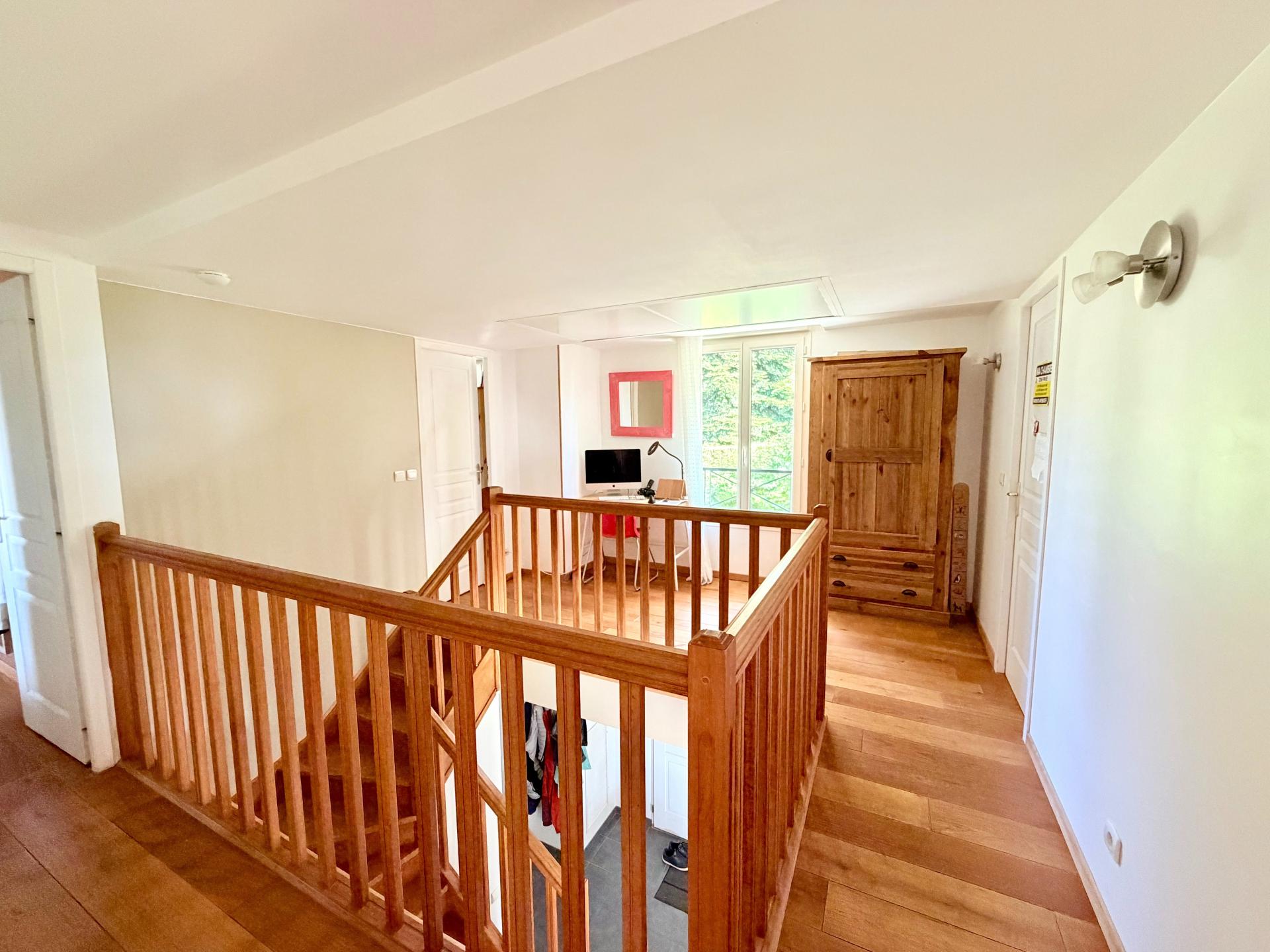 Photo 15 of the listing.
