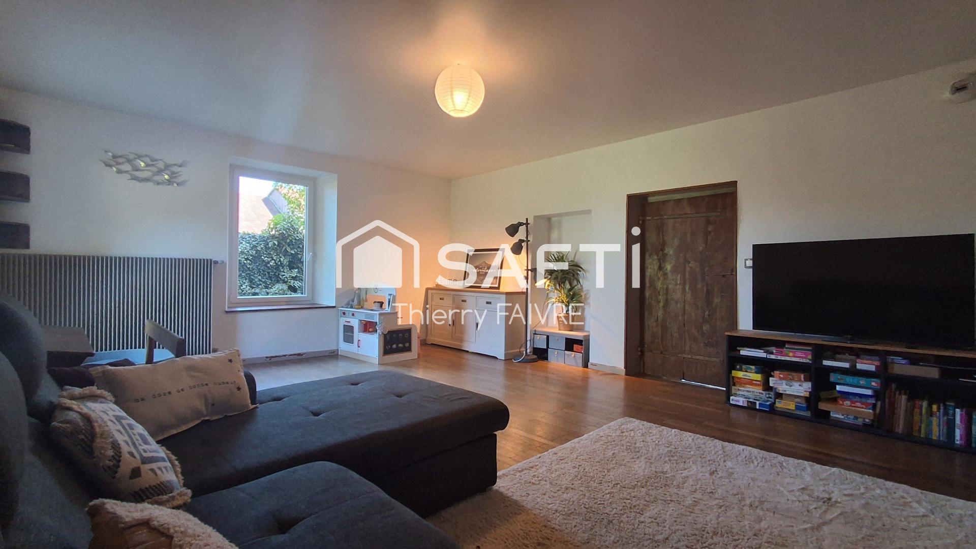 Photo SAFTI — Maison 6 pièces, 198 m² à Poligny 4