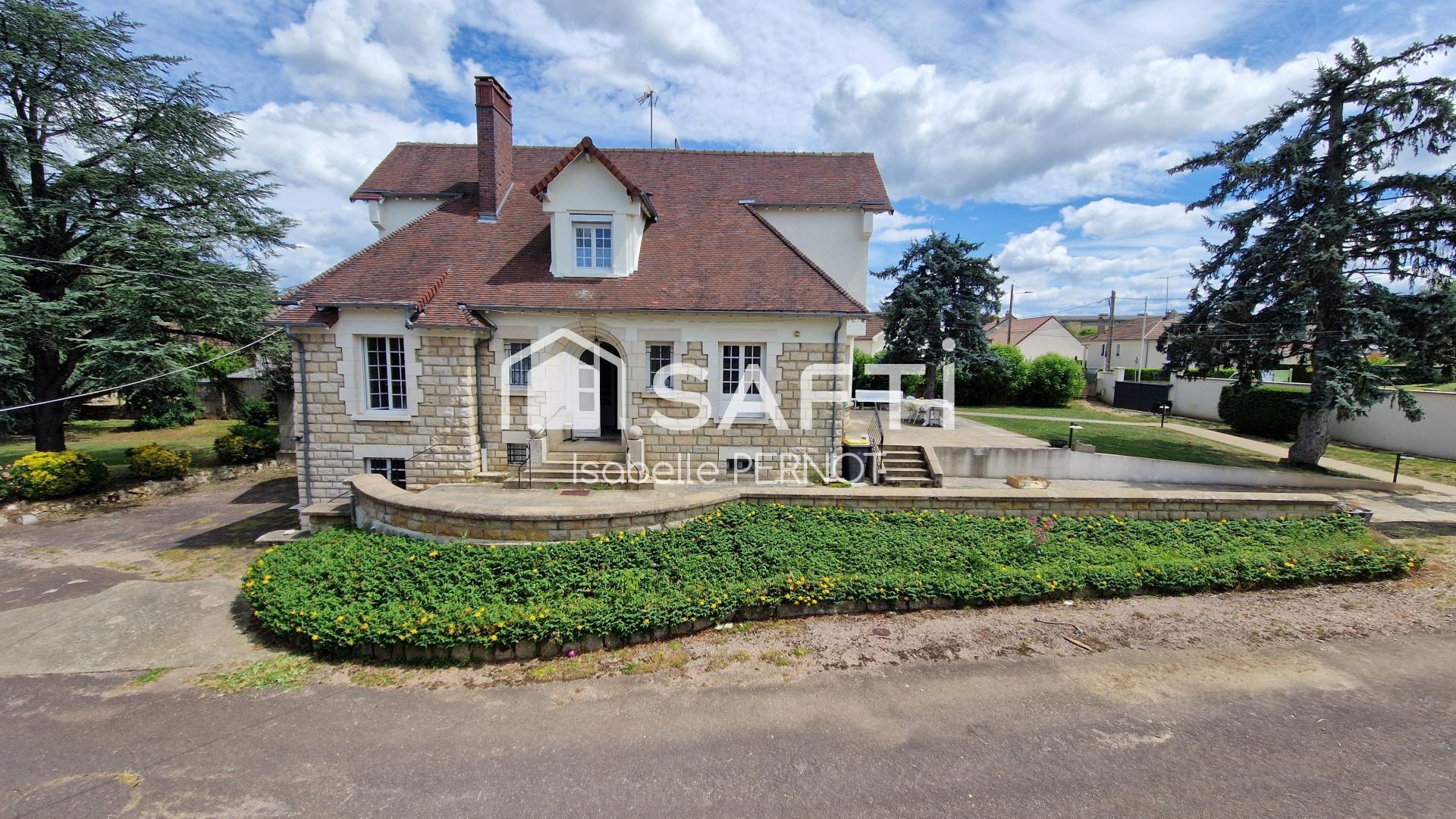 CHABLIS – Demeure de caractère 206 m² – 5 chambres – Parc arboré