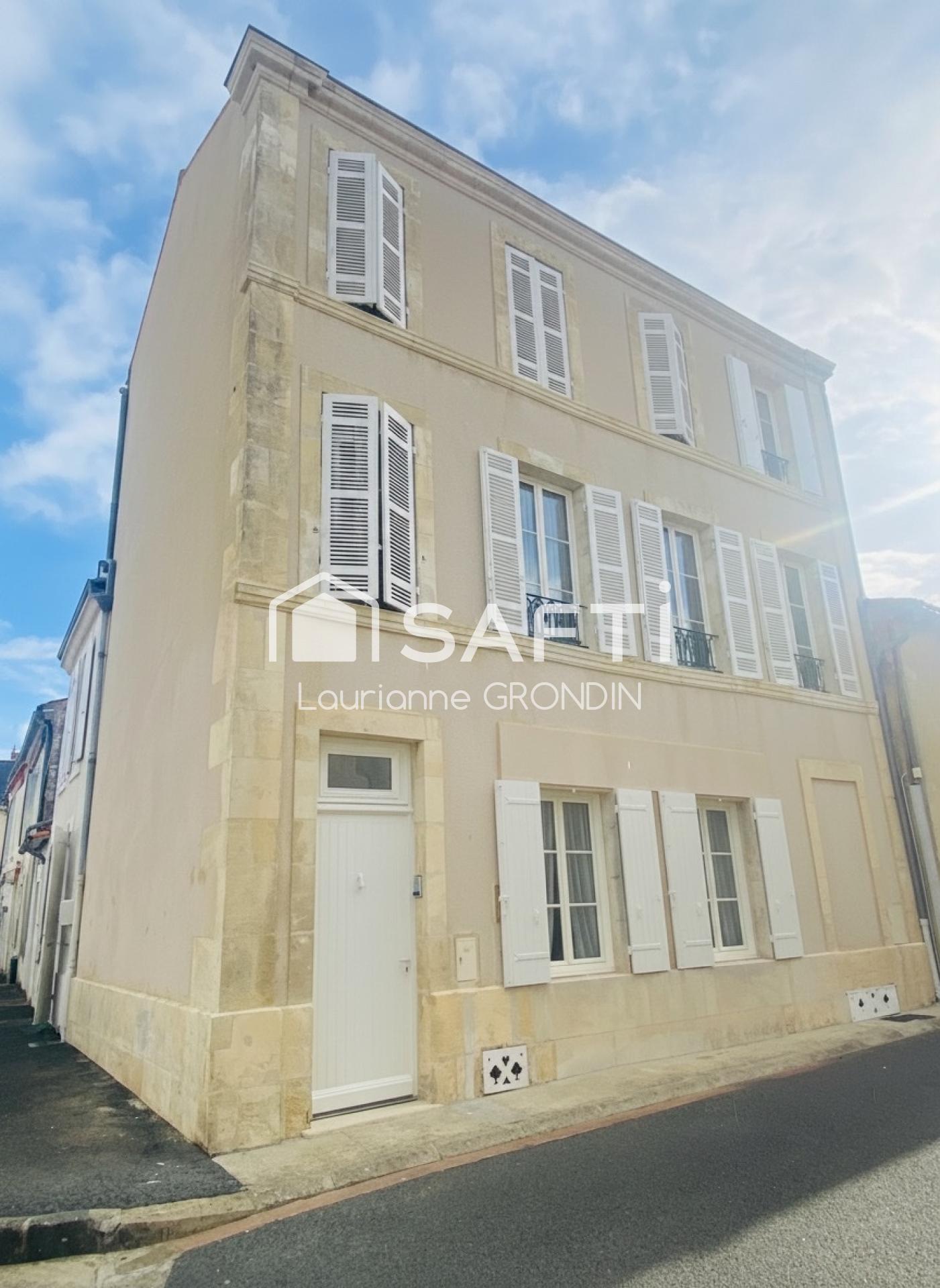 Coup de cœur : Grande maison de ville pleine de charme !