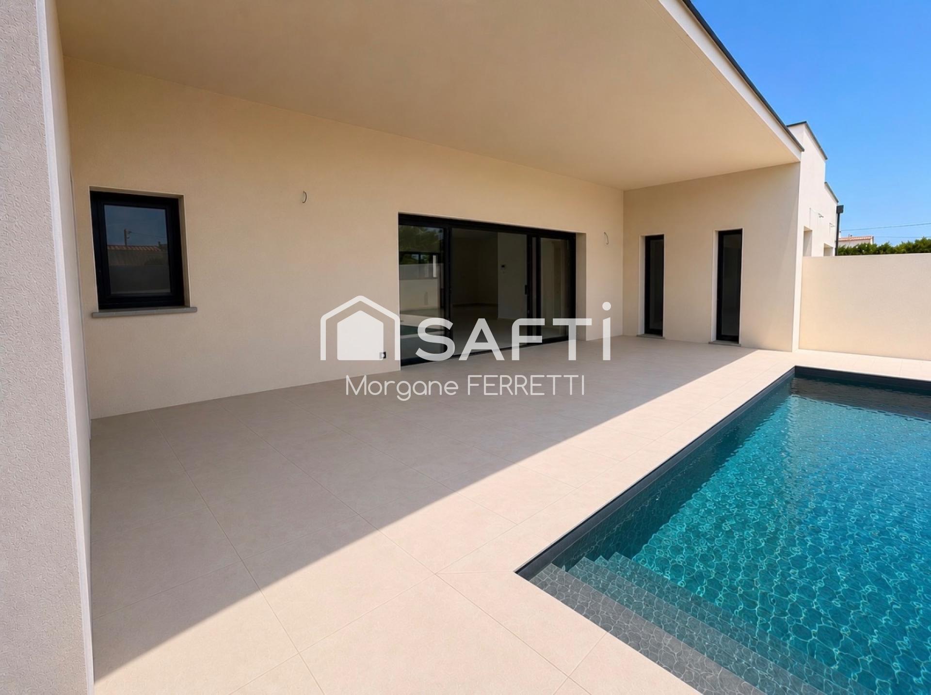 VILLA PLAIN-PIED 130 M² ENVIRON AVEC PISCINE ET GARAGE SUR TERRAIN DE 357 M²