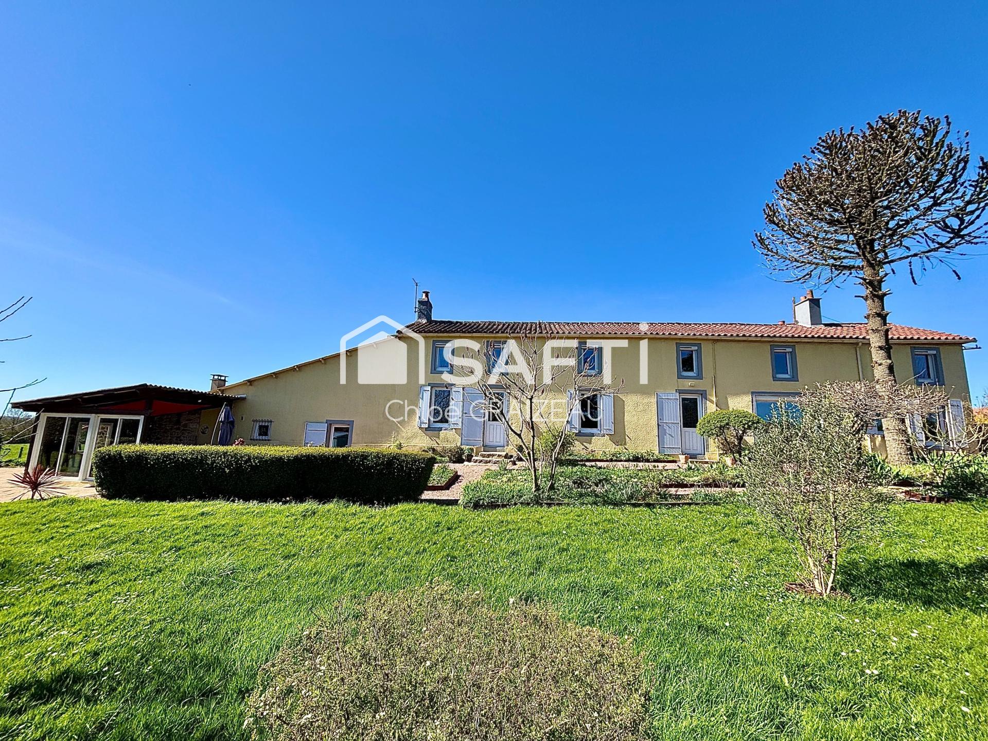Maison de 217 m² habitables, 5 chambres, dépendances