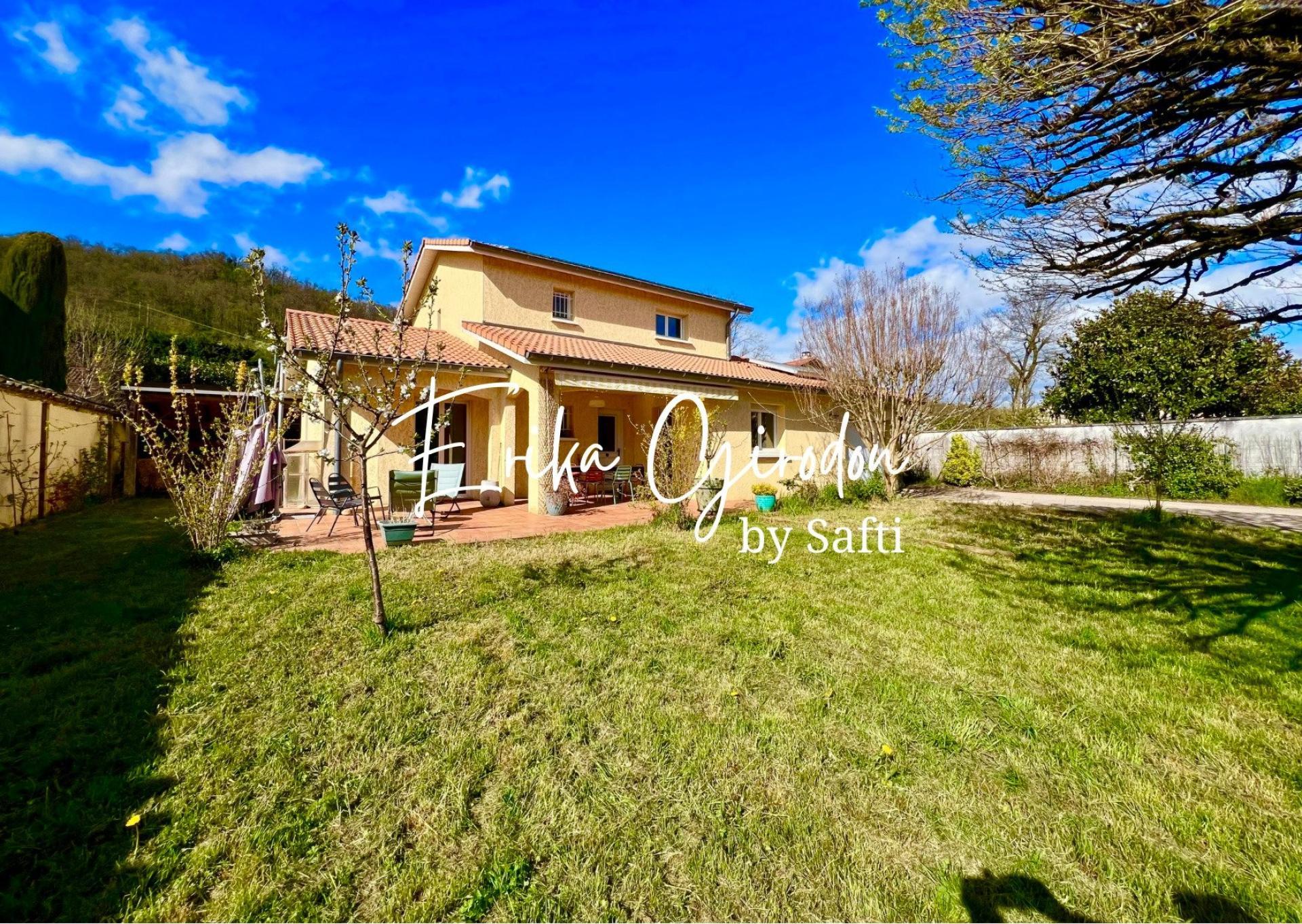 Maison familiale 4 chambres - secteur idéal !