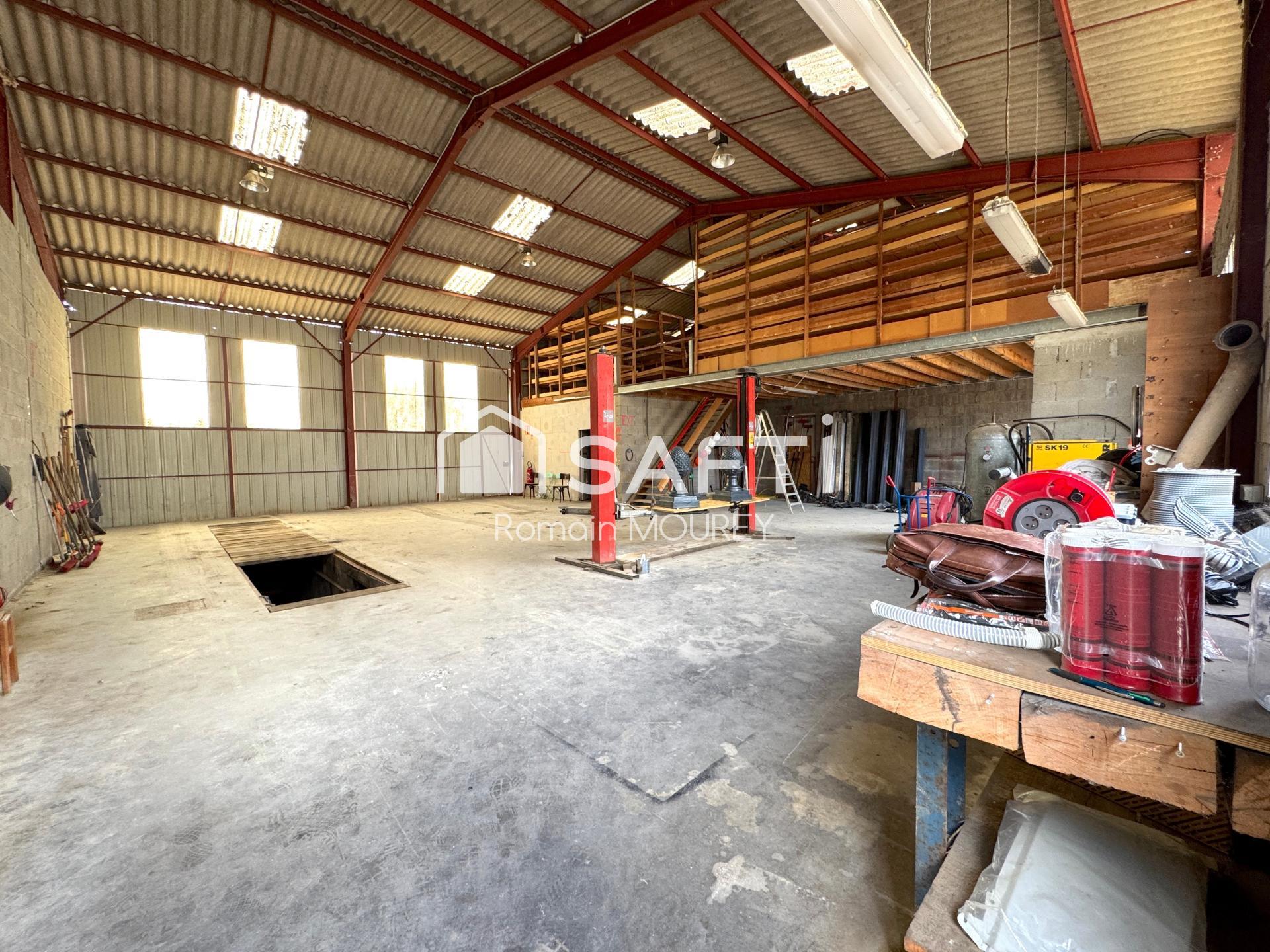 Bâtiment 230 m²