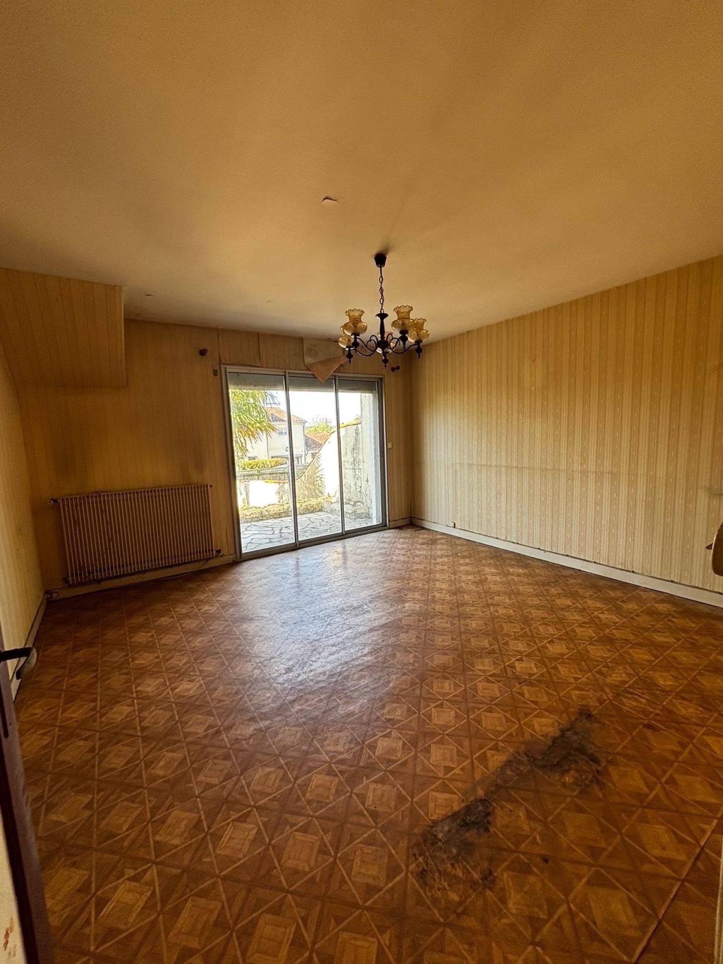 Photo SAFTI — Maison 4 pièces, 85 m² à Saint Michel 4