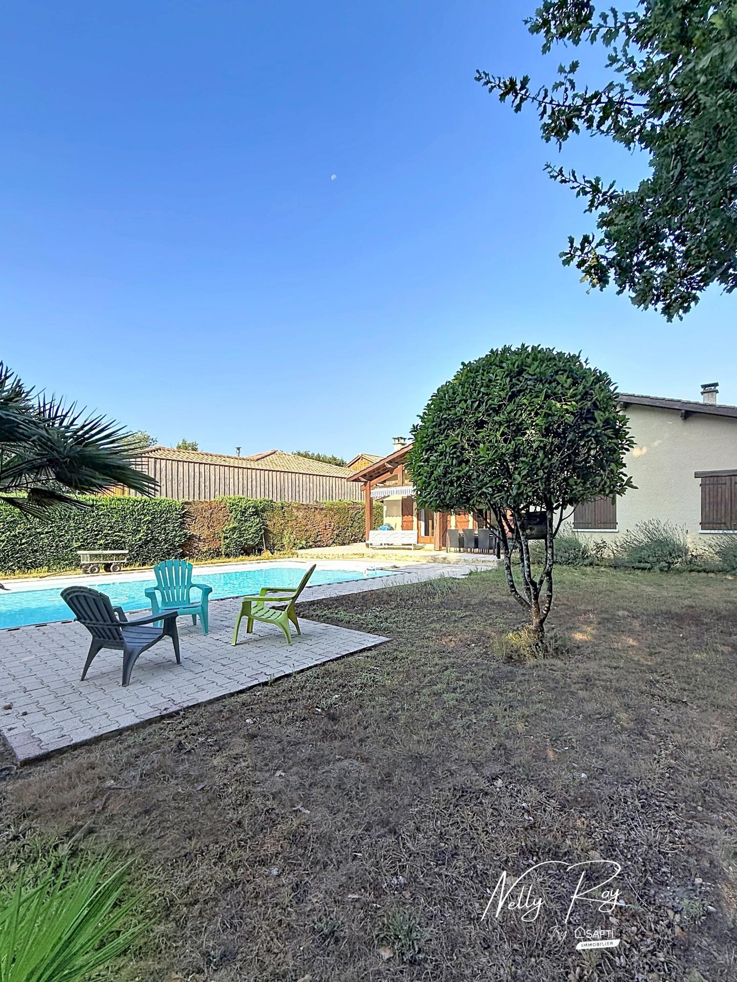 Maison 5 pièces 125 m² · à Saint-Laurent-Medoc · 125 m² · 320 000 €