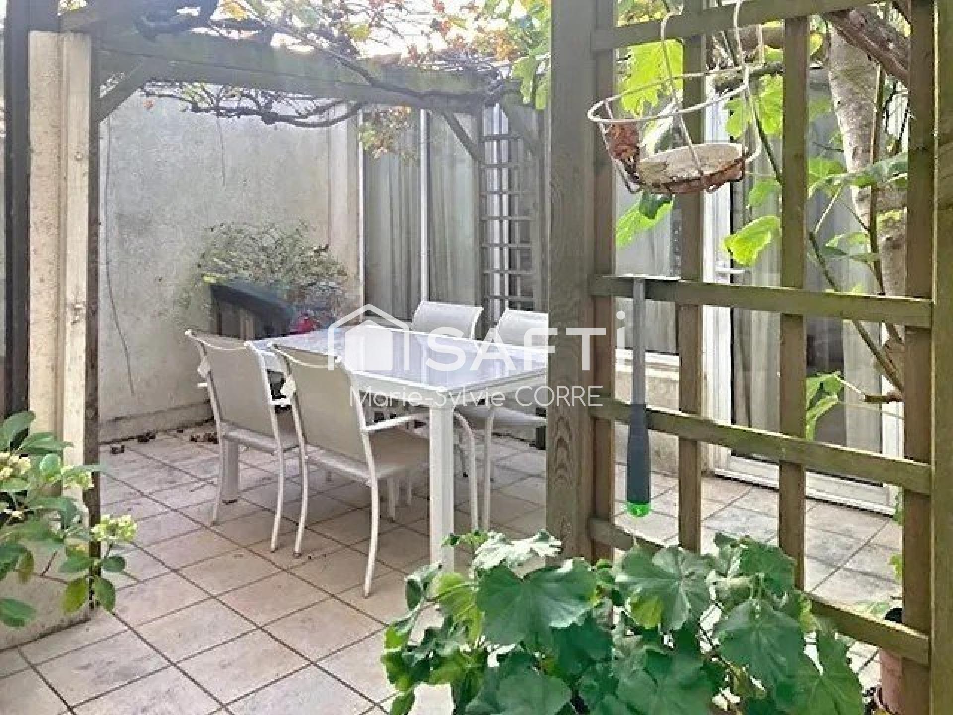 Photo SAFTI — Maison 4 pièces, 98 m² à Croissy Sur Seine 2