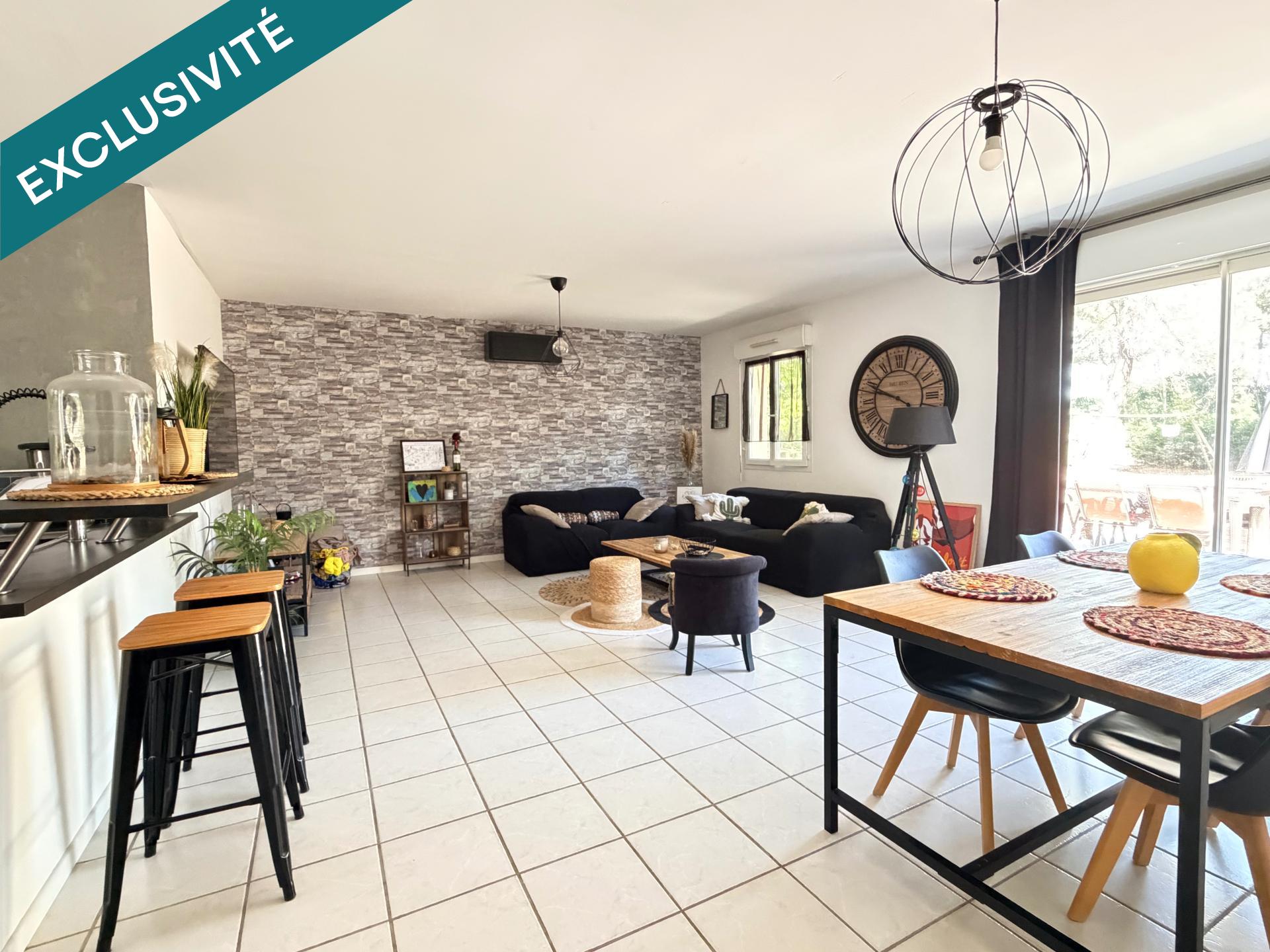 Maison 115m² — Bussac-Forêt