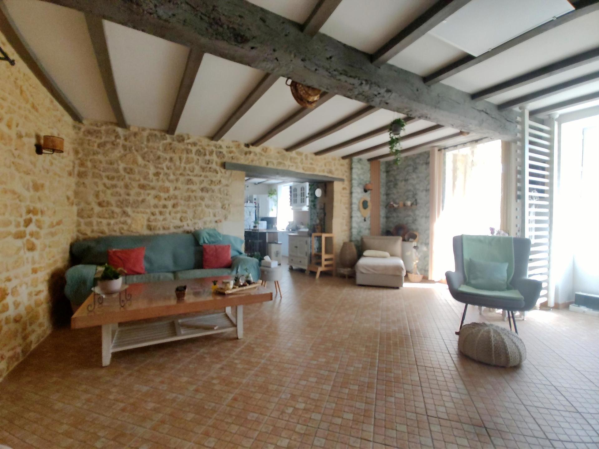 Photo 6 of the listing.