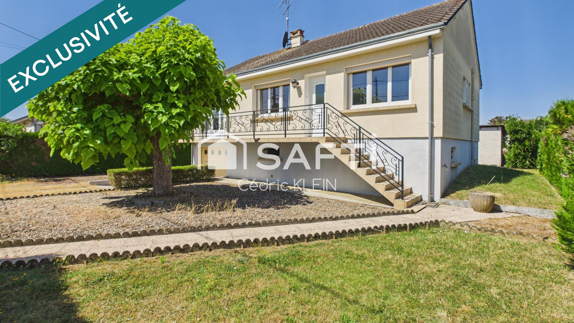 Maison sur sous sol avec joli terrain