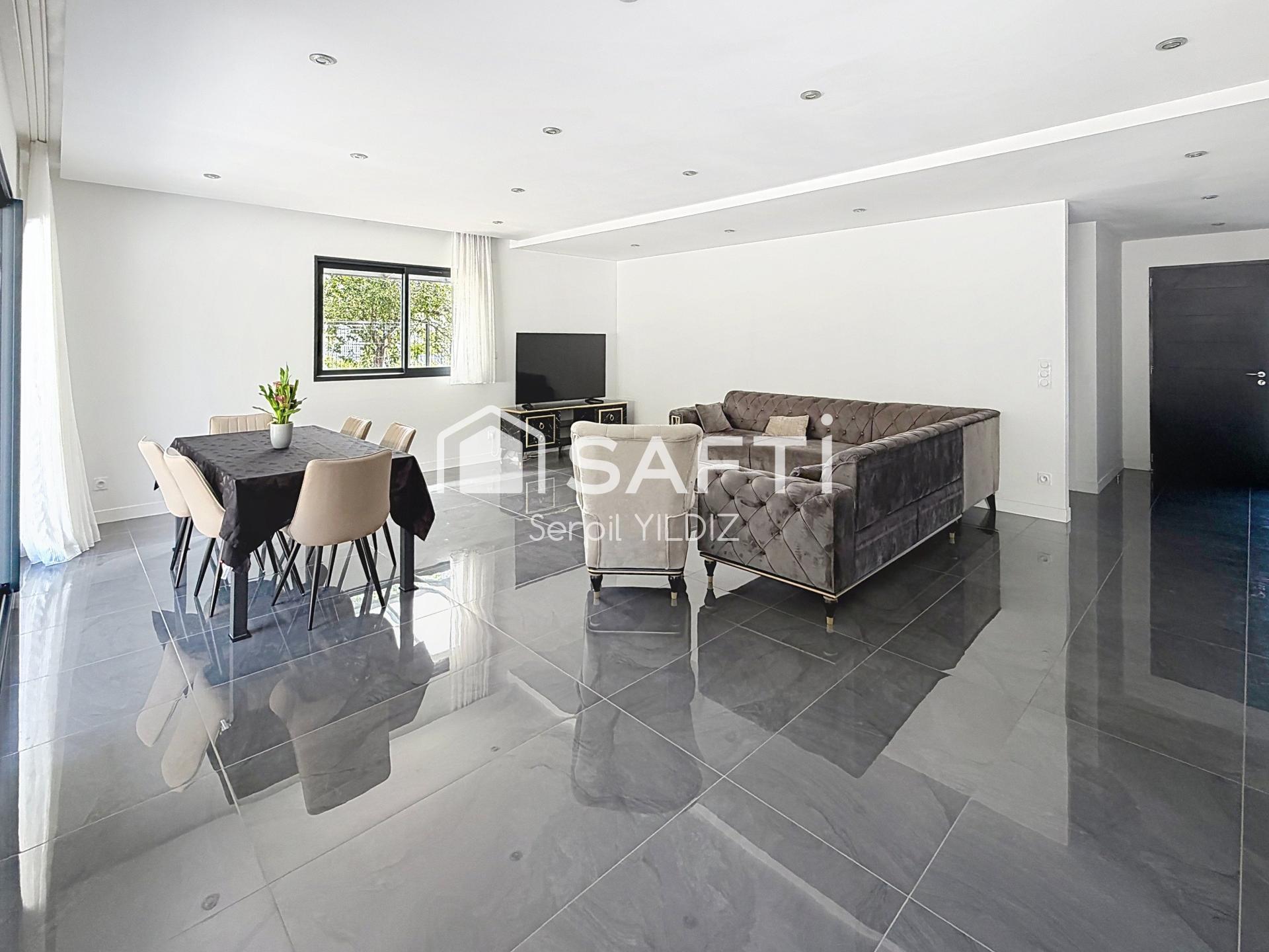 Photo SAFTI — Maison 7 pièces, 163 m² à La Ville Aux Dames 4