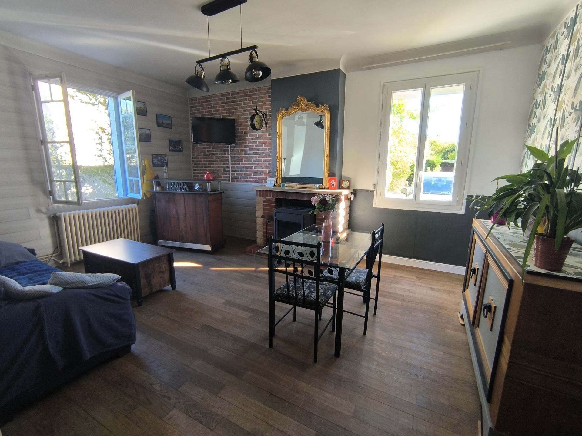 Photo SAFTI — Maison 6 pièces, 123 m² à Rouffignac Saint Cernin De Reilhac 3