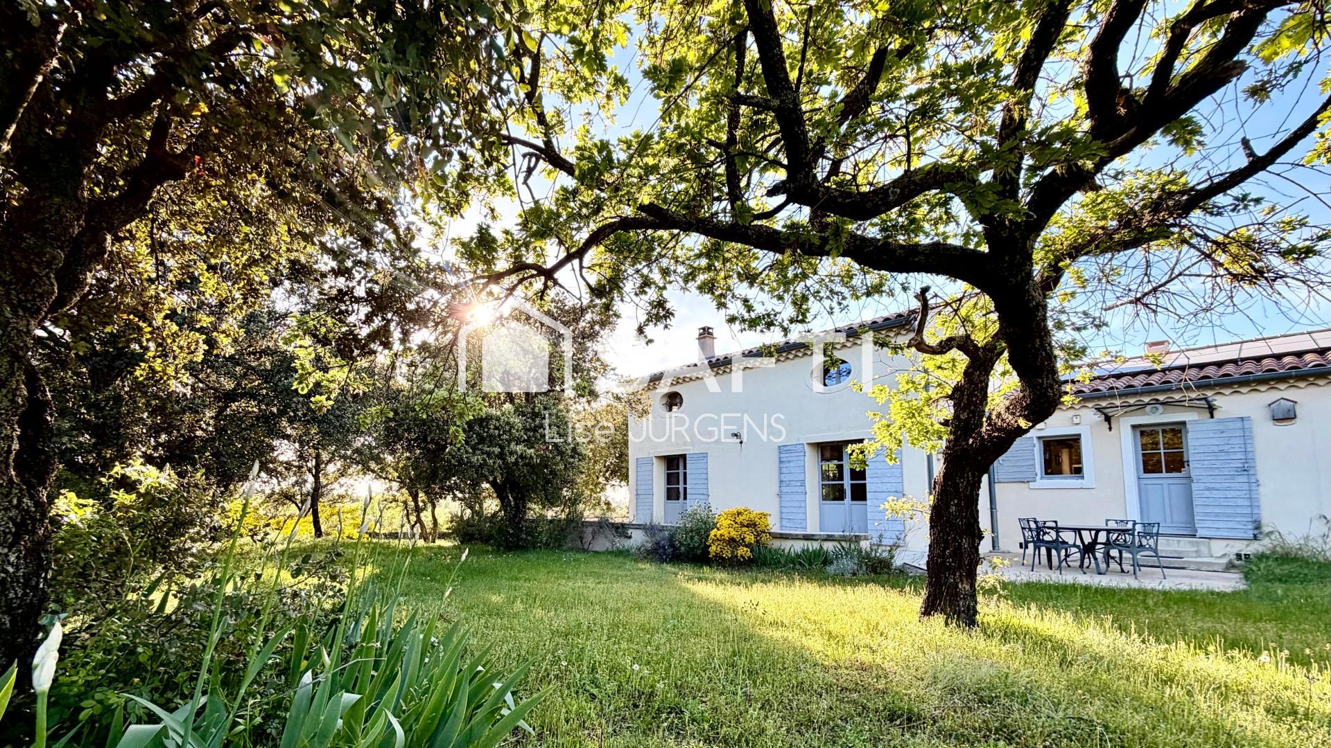 Photo SAFTI — Maison 9 pièces, 270 m² à Venasque 4
