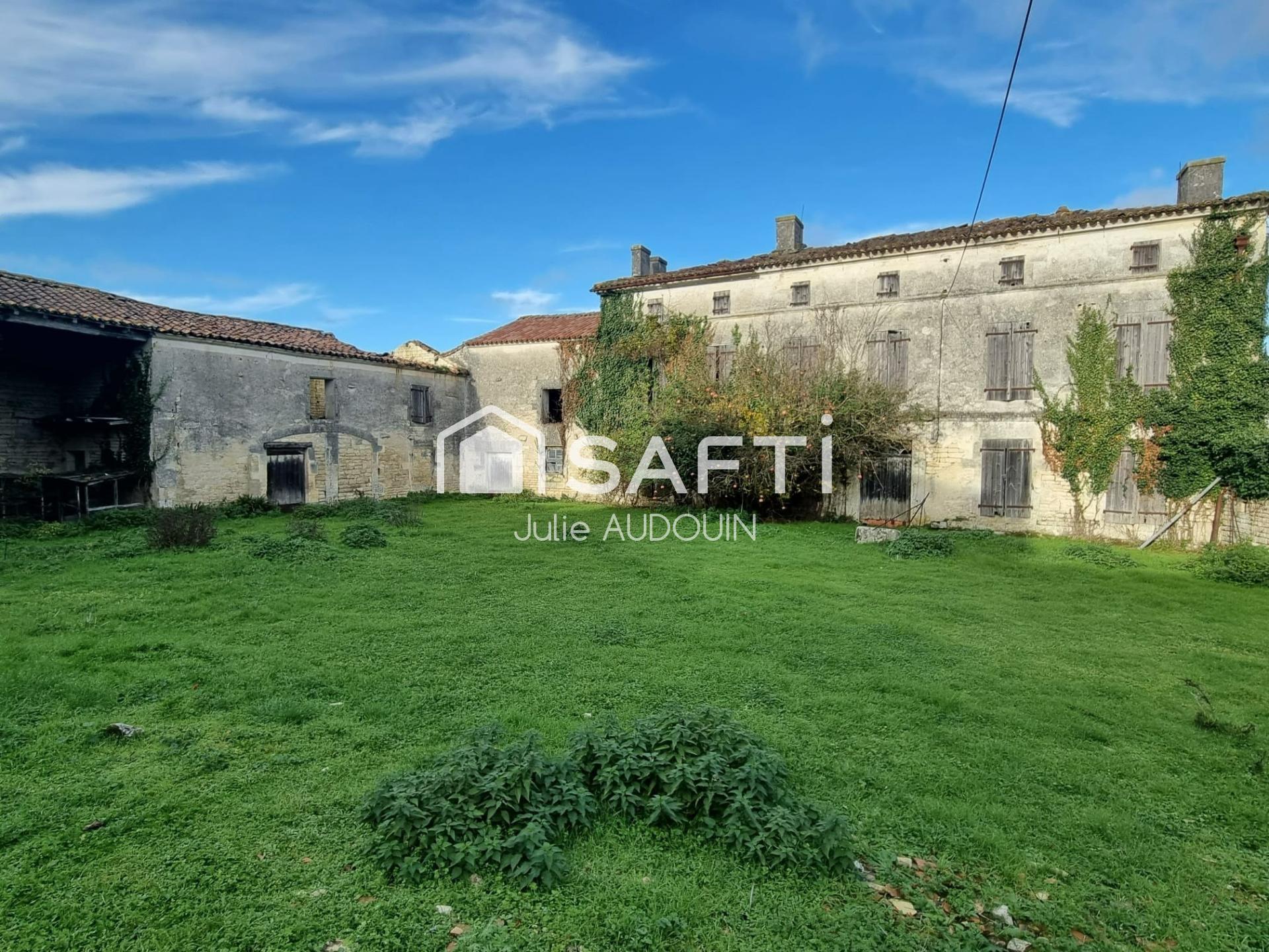 Maison à rénover intégralement - Mareuil