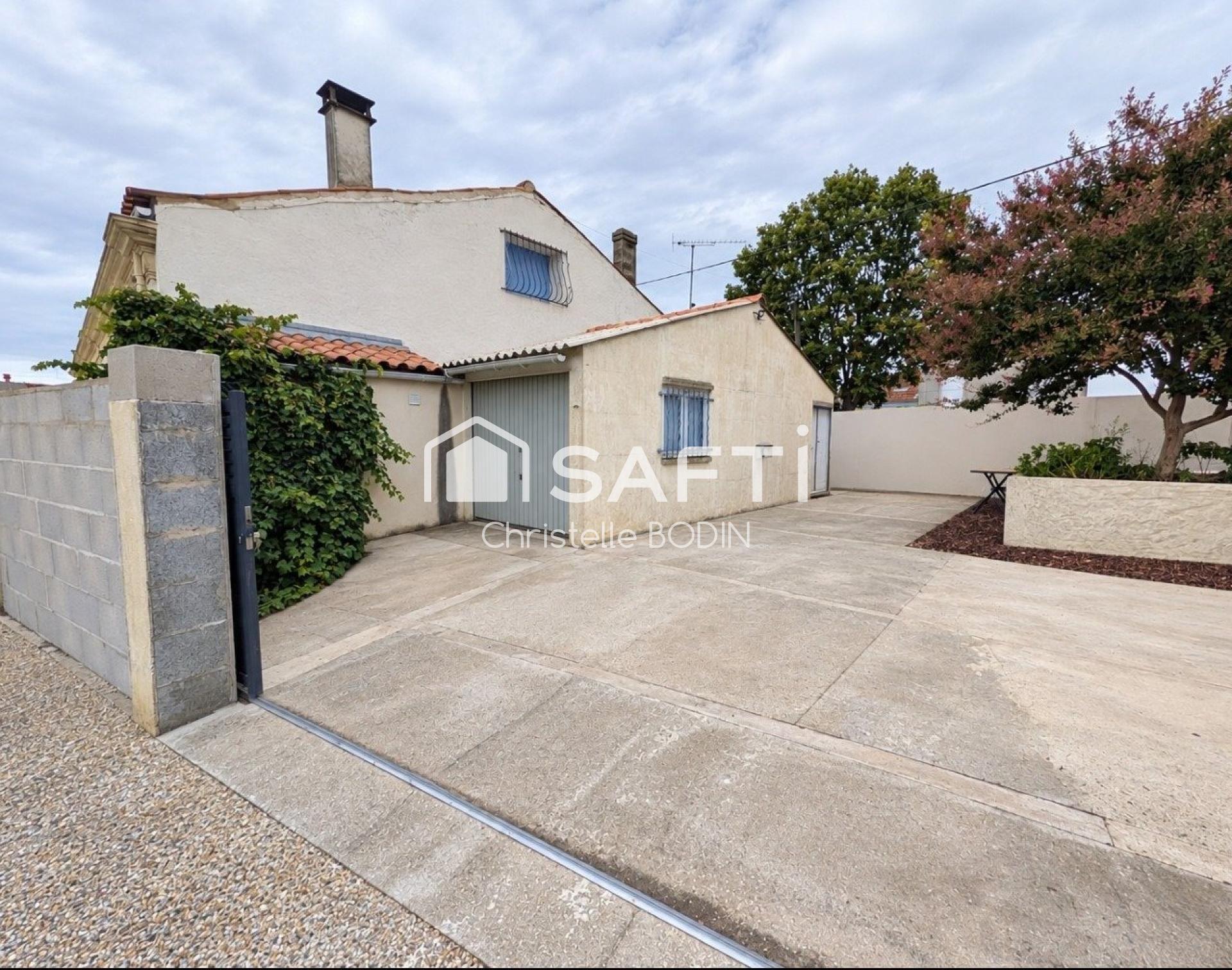 Immeuble 329 m² · à Tonnay-Charente · 329 m² · 268 000 €