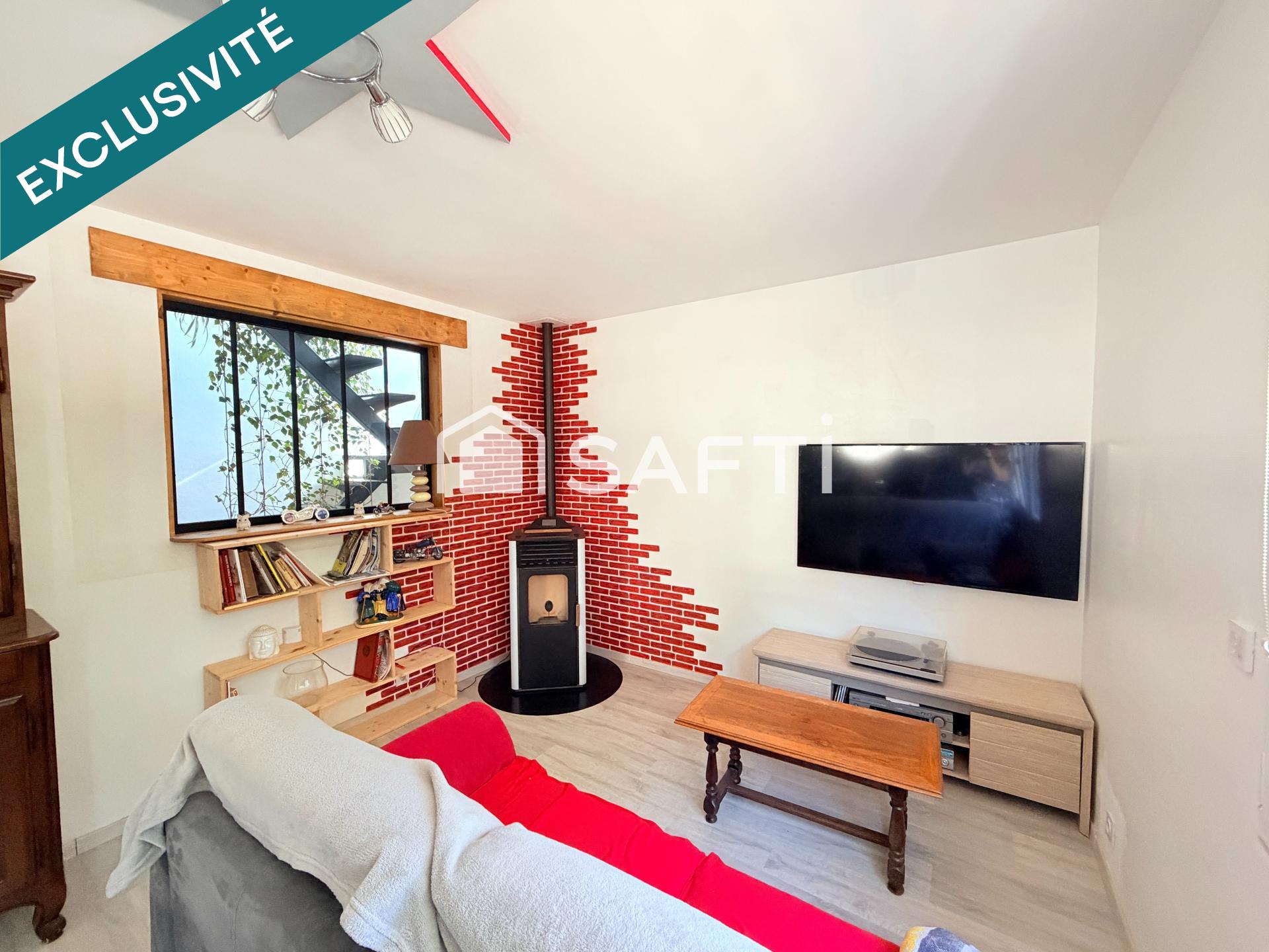 MAISON TRADITIONELLE SUR SOUS SOL , 3 CHAMBRES A QUISTINIC