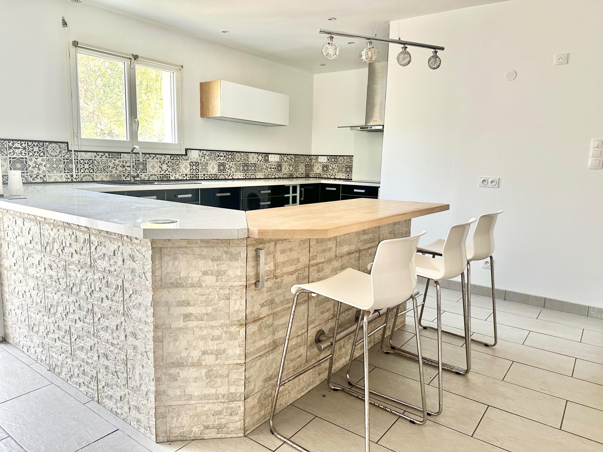 Photo SAFTI — Maison 4 pièces, 101 m² à Bedenac 5