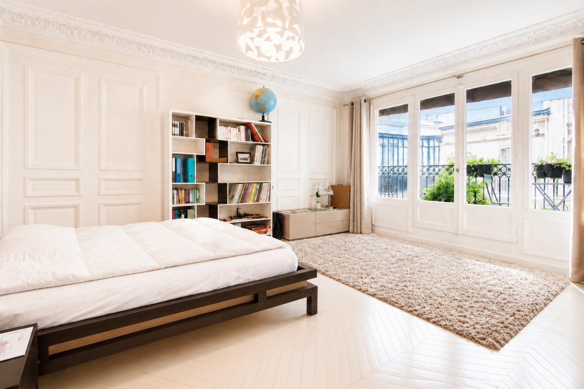 Photo 4 of the listing.